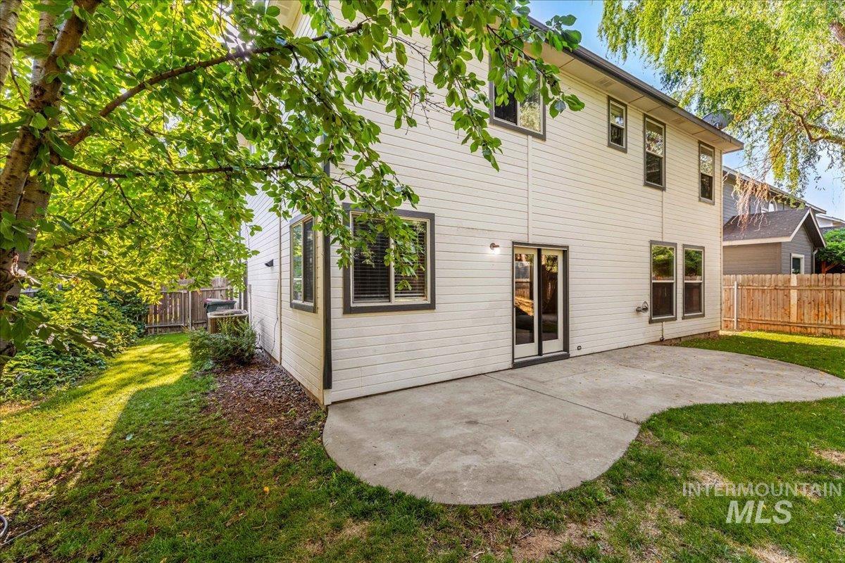 5491 N Beaham Ave, Meridian, Idaho 83646, 4 Bedrooms, 2.5 Bathrooms, Residential For Sale, Price $549,000,MLS 98975238