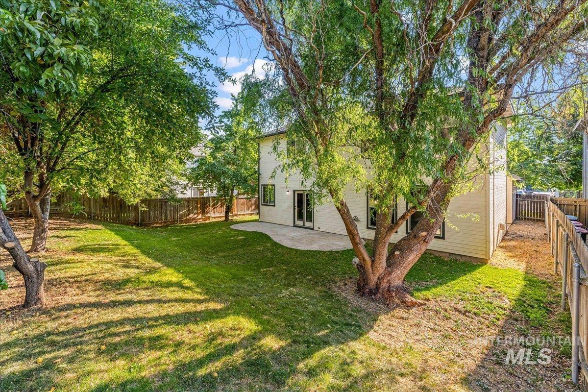 5491 N Beaham Ave, Meridian, Idaho 83646, 4 Bedrooms, 2.5 Bathrooms, Residential For Sale, Price $549,000,MLS 98975238