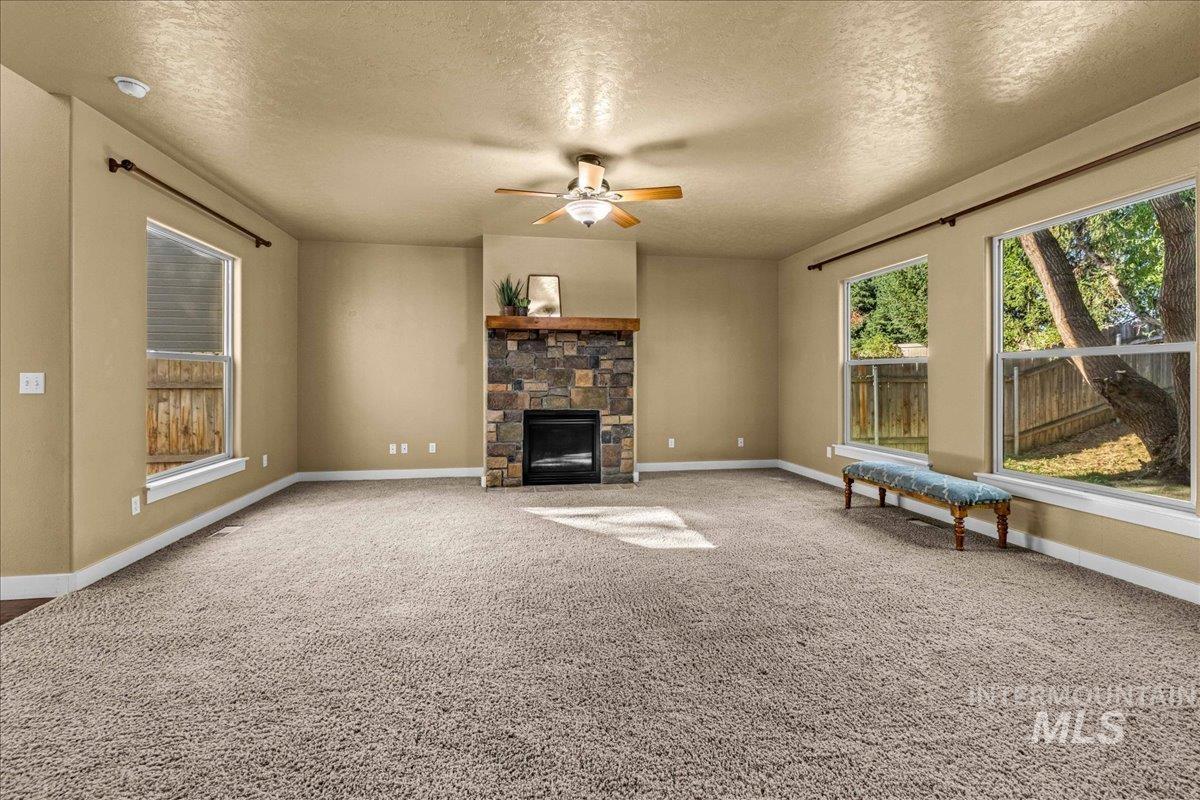 5491 N Beaham Ave, Meridian, Idaho 83646, 4 Bedrooms, 2.5 Bathrooms, Residential For Sale, Price $549,000,MLS 98975238