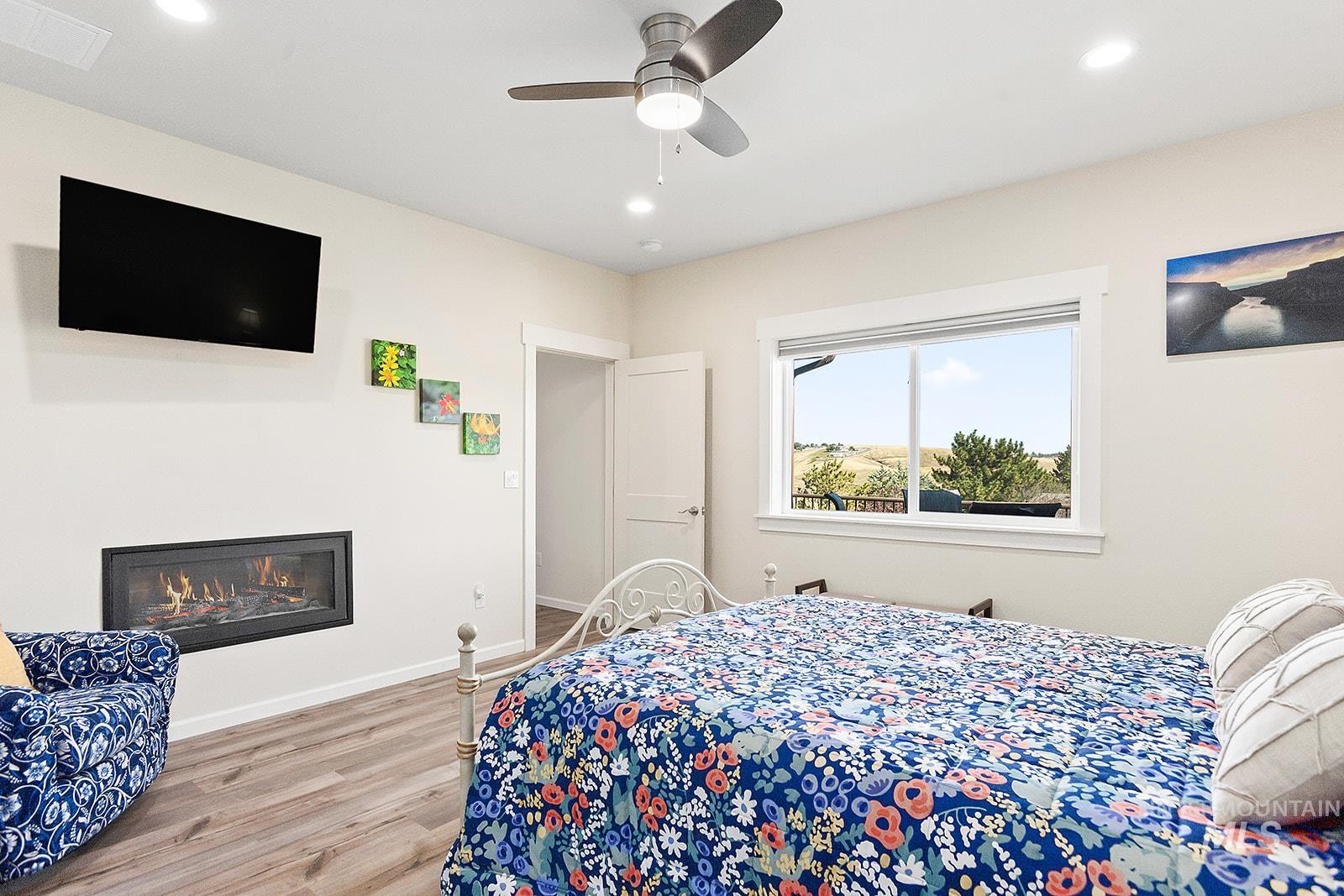 3435 Chukar Ln, Clarkston, Washington 99403, 2 Bedrooms, 2.5 Bathrooms, Residential For Sale, Price $575,000, 98975240