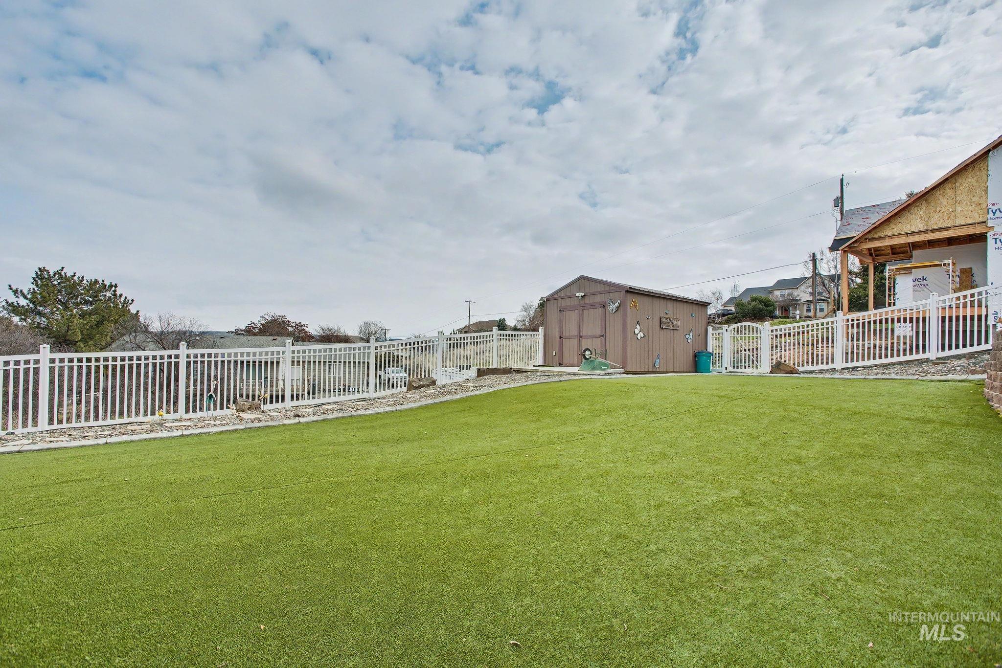 3435 Chukar Ln, Clarkston, Washington 99403, 2 Bedrooms, 2.5 Bathrooms, Residential For Sale, Price $575,000, 98975240