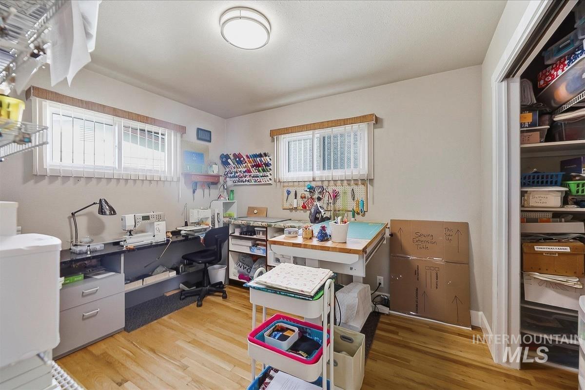 110 Abbott Dr, Mountain Home, Idaho 83647, 4 Bedrooms, 2 Bathrooms, Residential For Sale, Price $350,000,MLS 98975243