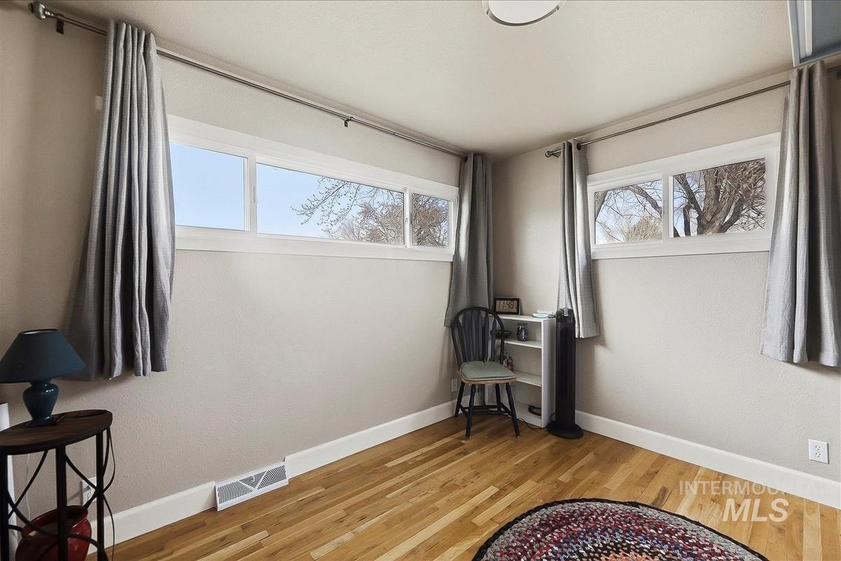 110 Abbott Dr, Mountain Home, Idaho 83647, 4 Bedrooms, 2 Bathrooms, Residential For Sale, Price $350,000,MLS 98975243