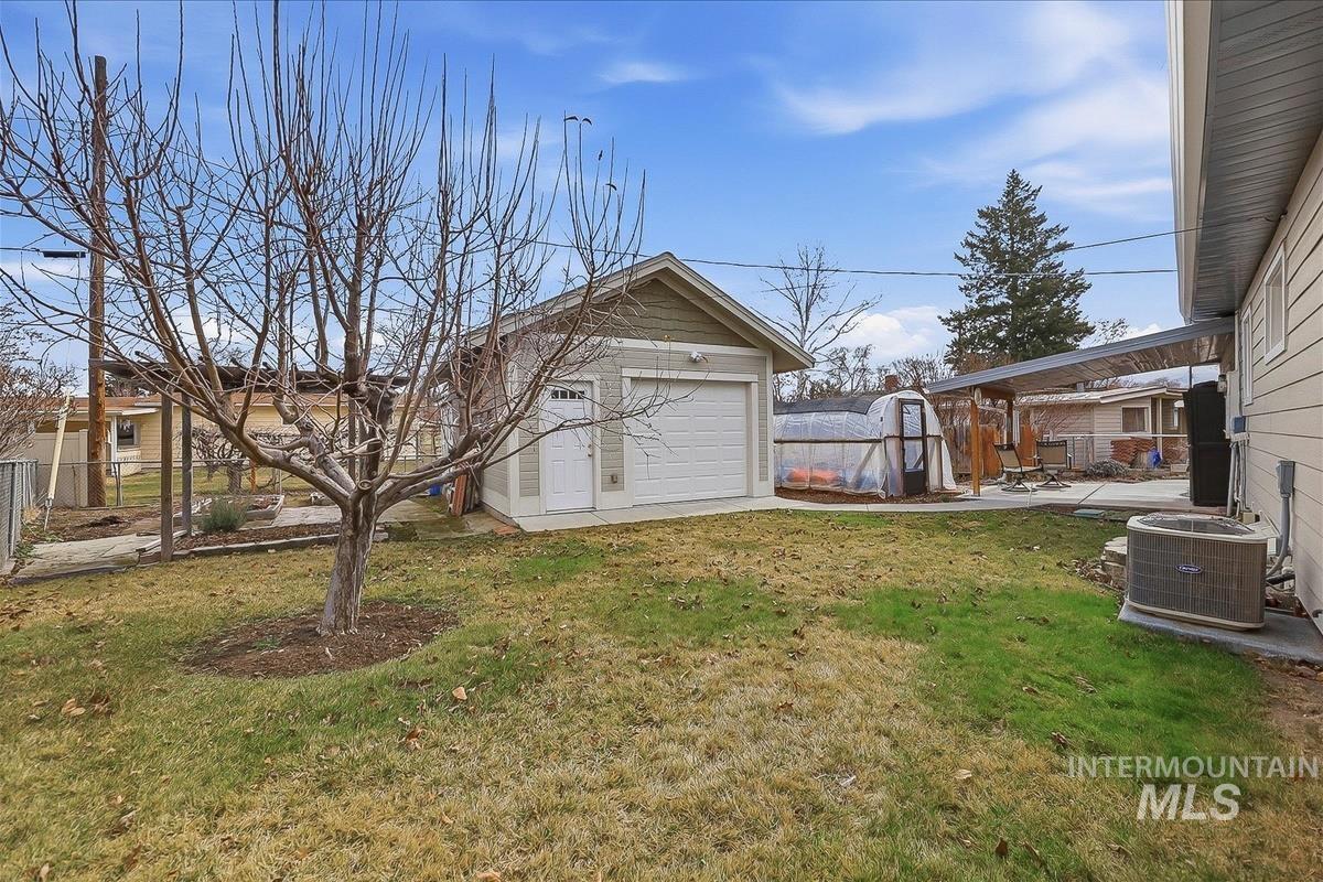 110 Abbott Dr, Mountain Home, Idaho 83647, 4 Bedrooms, 2 Bathrooms, Residential For Sale, Price $350,000,MLS 98975243