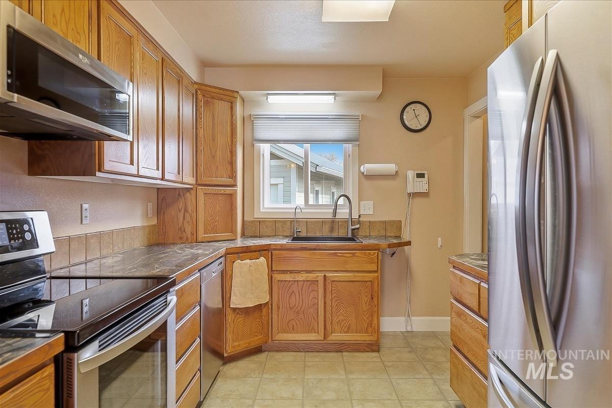 110 Abbott Dr, Mountain Home, Idaho 83647, 4 Bedrooms, 2 Bathrooms, Residential For Sale, Price $350,000,MLS 98975243