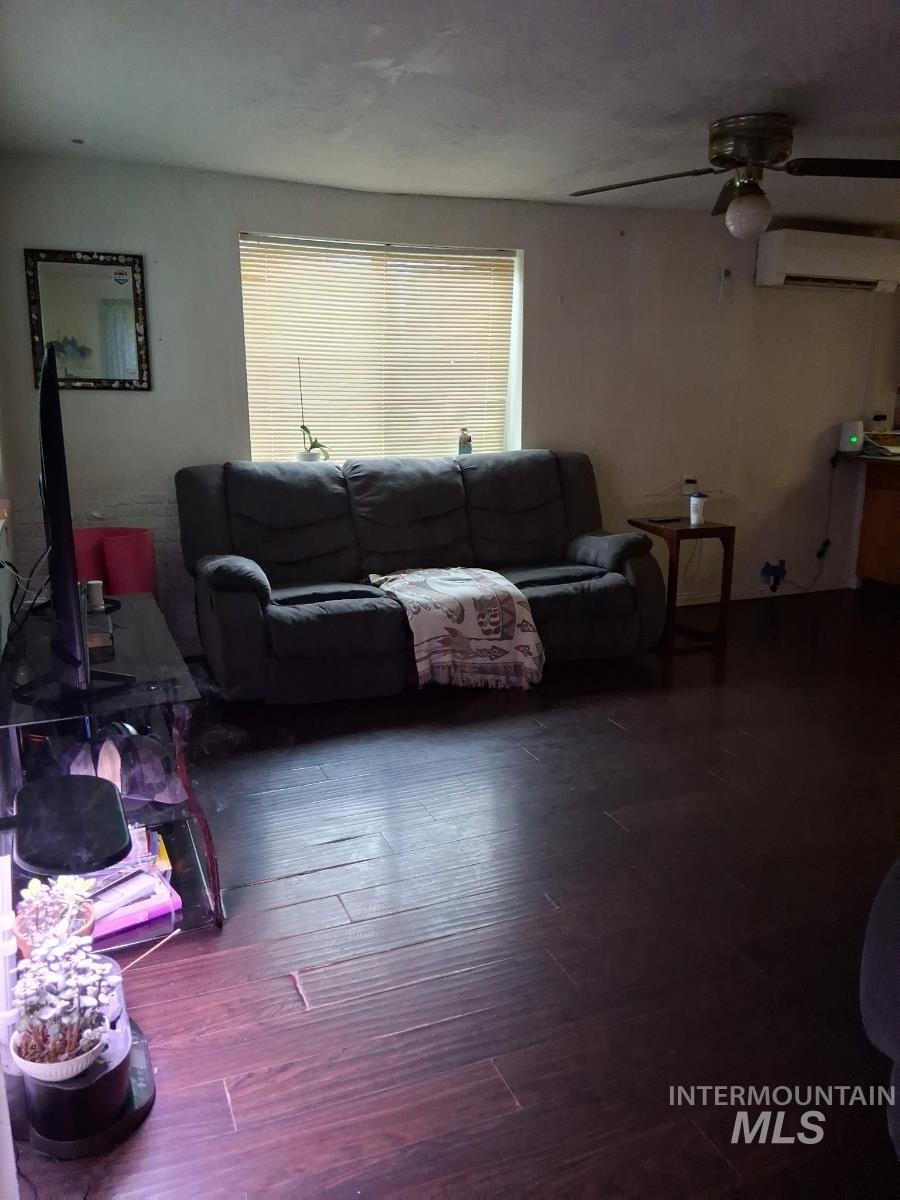 613 Park Avenue, Nyssa, Oregon 97913, 2 Bedrooms, 1 Bathroom, Residential For Sale, Price $139,500,MLS 98975244