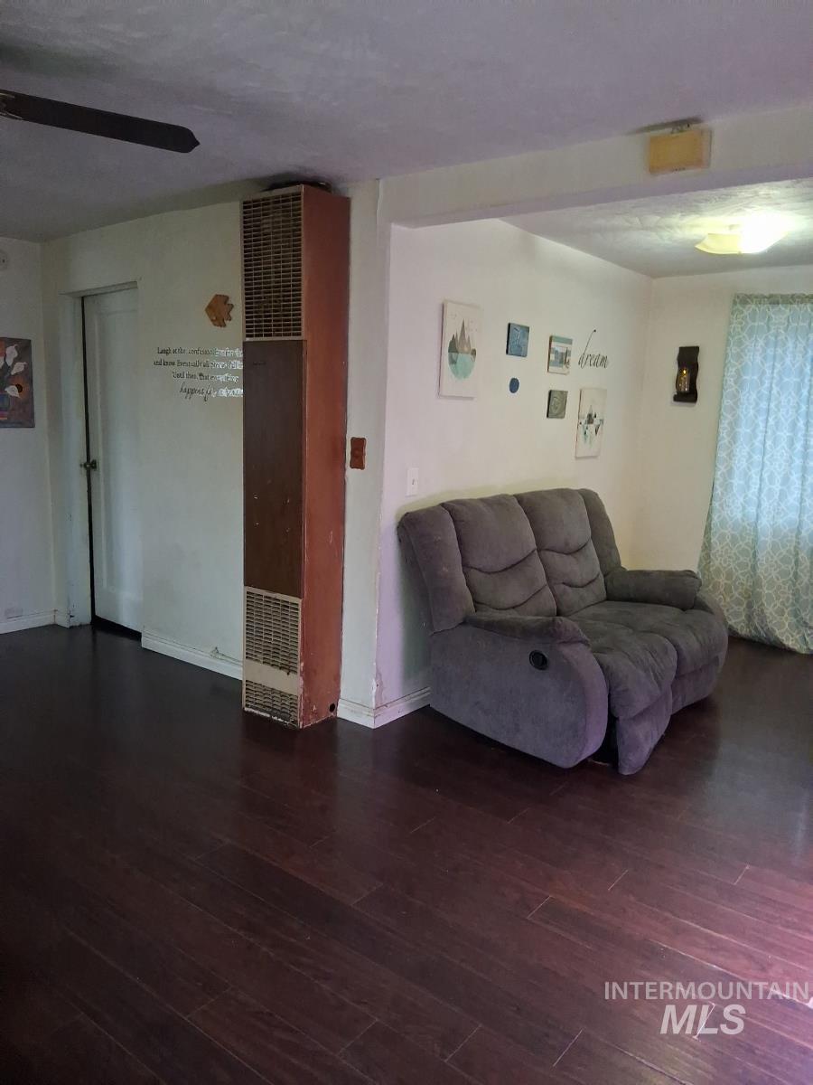 613 Park Avenue, Nyssa, Oregon 97913, 2 Bedrooms, 1 Bathroom, Residential For Sale, Price $139,500,MLS 98975244