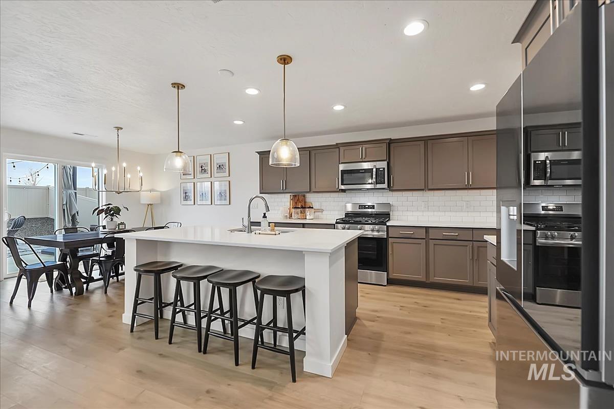 1971 Cashel St, Middleton, Idaho 83644, 4 Bedrooms, 3.5 Bathrooms, Residential For Sale, Price $619,900,MLS 98975245