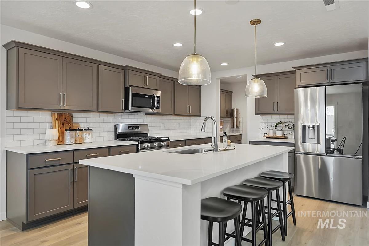 1971 Cashel St, Middleton, Idaho 83644, 4 Bedrooms, 3.5 Bathrooms, Residential For Sale, Price $619,900,MLS 98975245