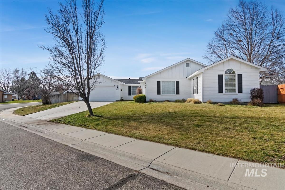 291 S Neskowin, Eagle, Idaho 83616, 3 Bedrooms, 2 Bathrooms, Residential For Sale, Price $425,000, 98975248