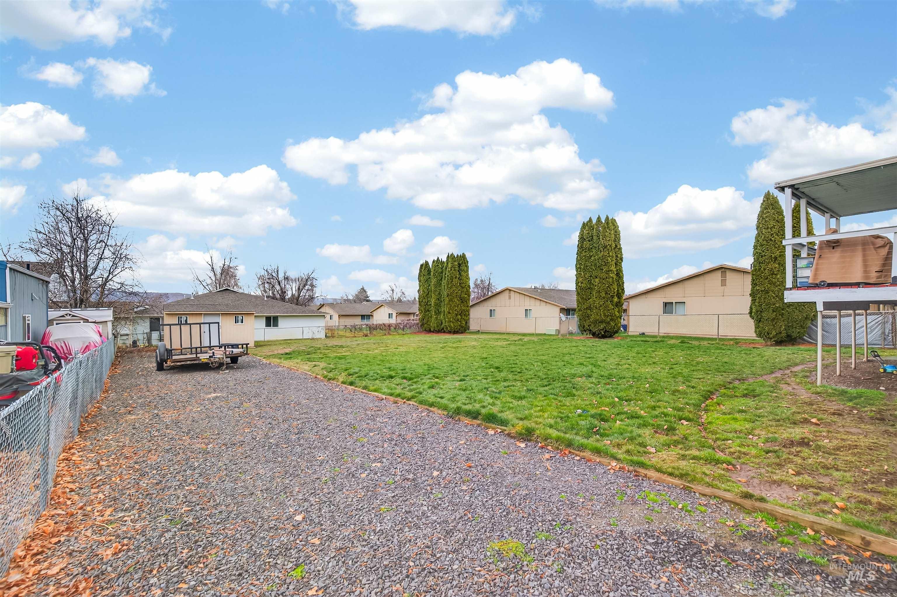 609 Linden Ave, Lewiston, Idaho 83501, 4 Bedrooms, 2 Bathrooms, Residential For Sale, Price $399,000,MLS 98975250