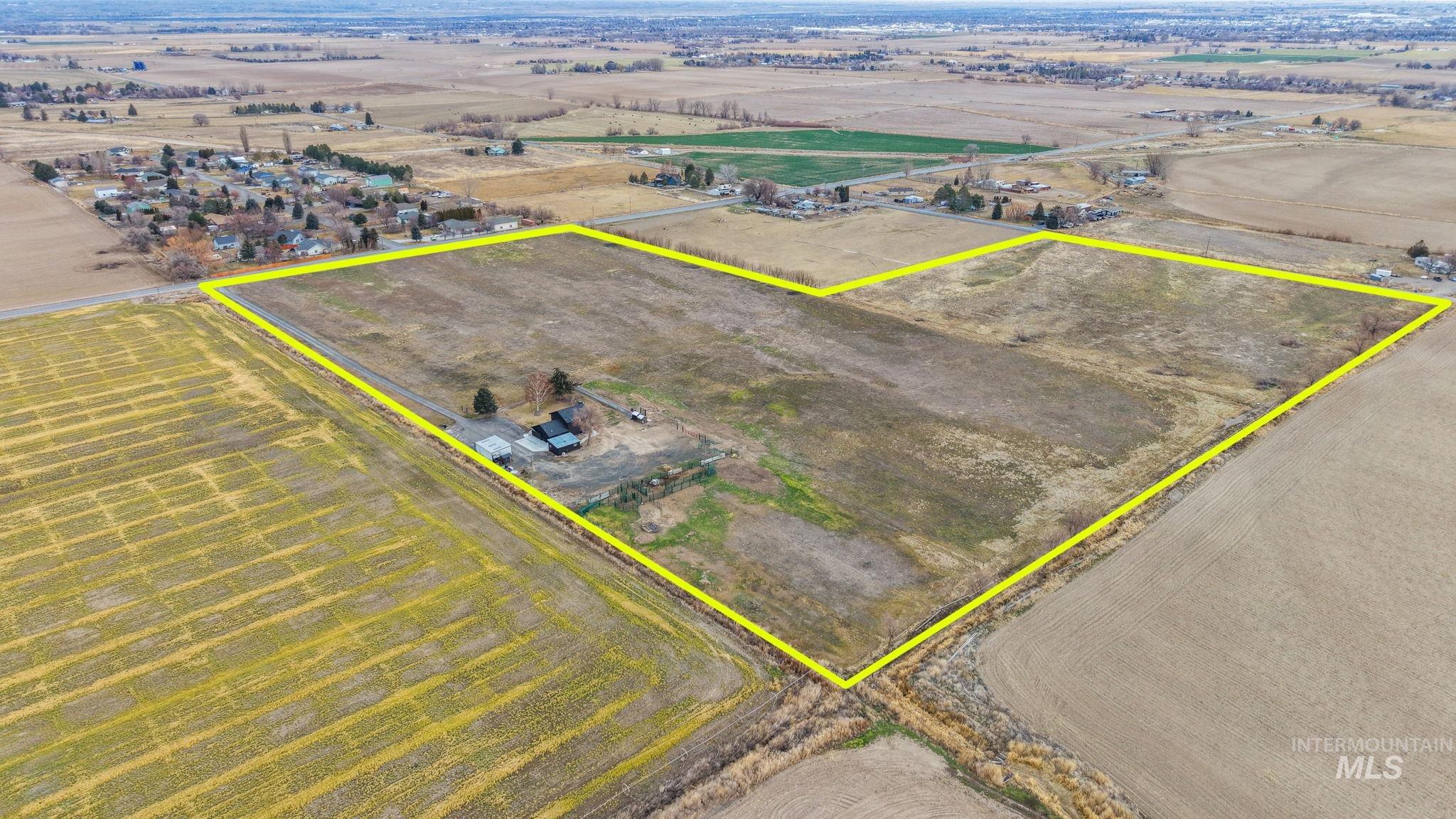 193/203 HWY 74, Twin Falls, Idaho 83301, 4 Bedrooms, 2 Bathrooms, Farm & Ranch For Sale, Price $999,999,MLS 98975251