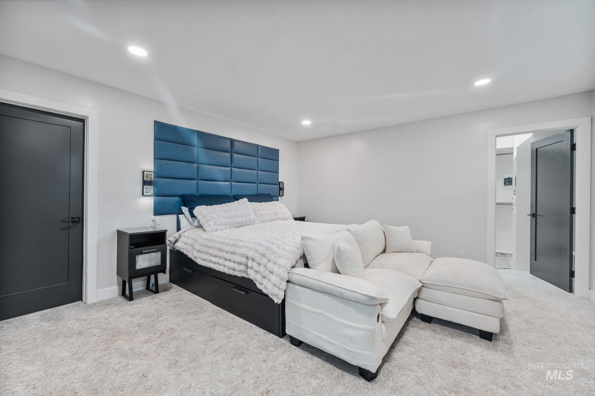 193/203 HWY 74, Twin Falls, Idaho 83301, 4 Bedrooms, 2 Bathrooms, Farm & Ranch For Sale, Price $999,999,MLS 98975251