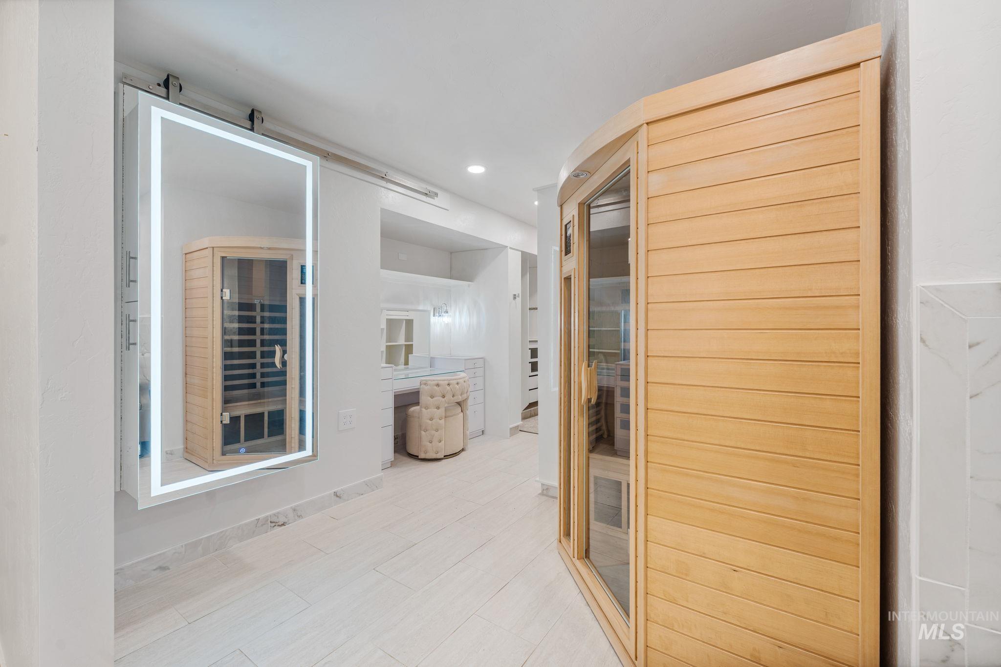 193/203 HWY 74, Twin Falls, Idaho 83301, 4 Bedrooms, 2 Bathrooms, Farm & Ranch For Sale, Price $999,999,MLS 98975251