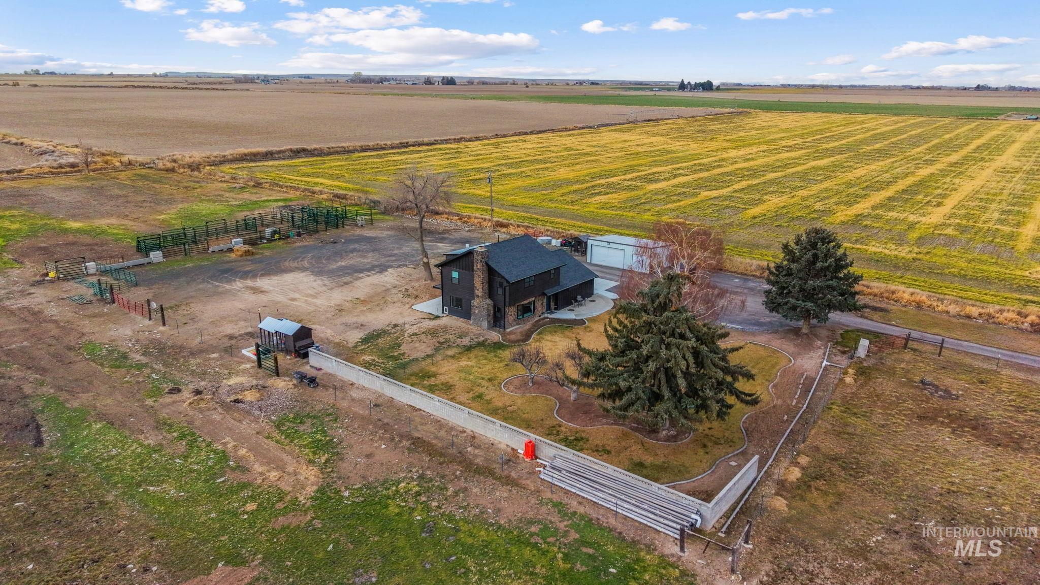 193/203 HWY 74, Twin Falls, Idaho 83301, 4 Bedrooms, 2 Bathrooms, Farm & Ranch For Sale, Price $999,999,MLS 98975251