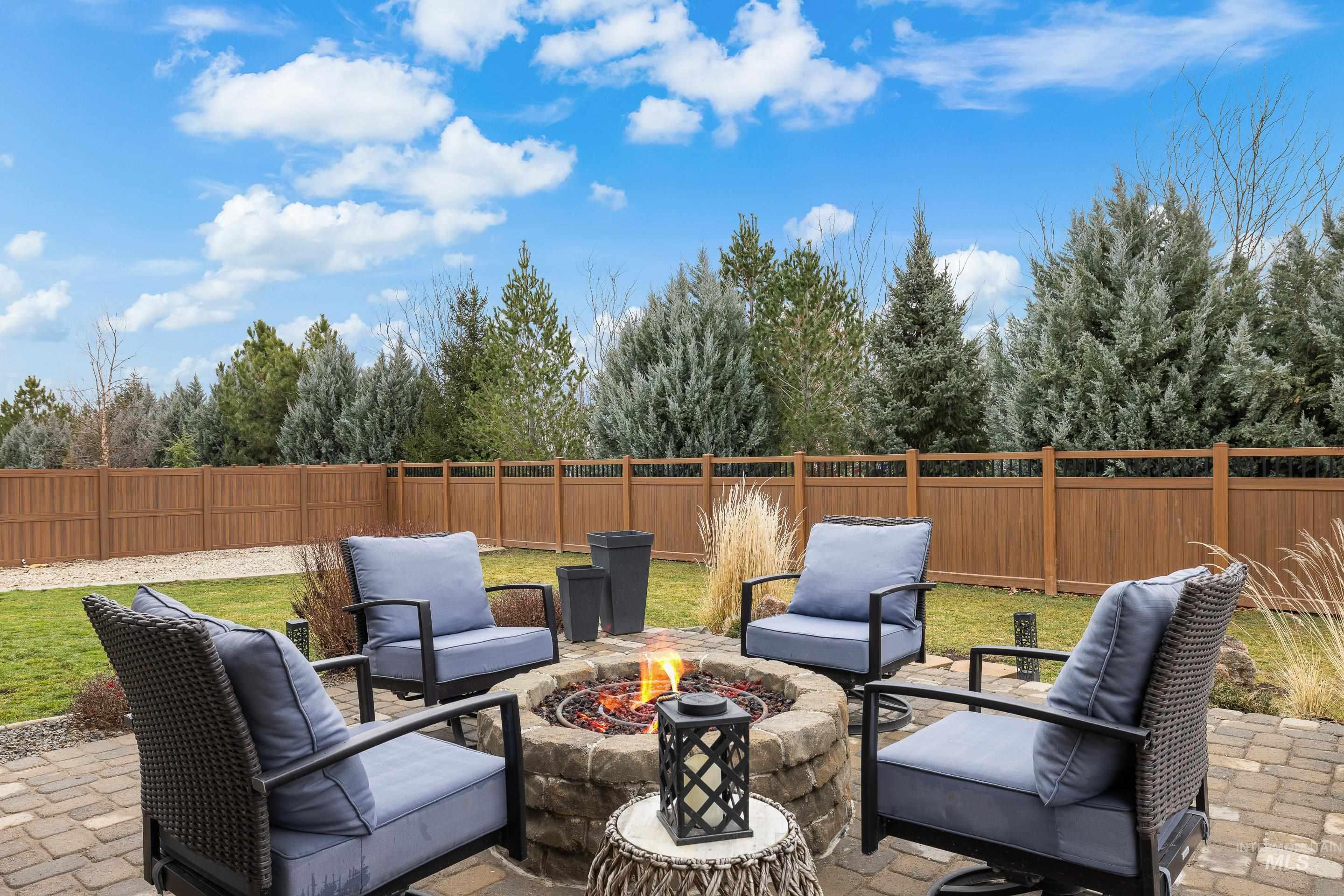 5737 W Donatella St, Eagle, Idaho 83616-7327, 4 Bedrooms, 3 Bathrooms, Residential For Sale, Price $775,000, 98975252