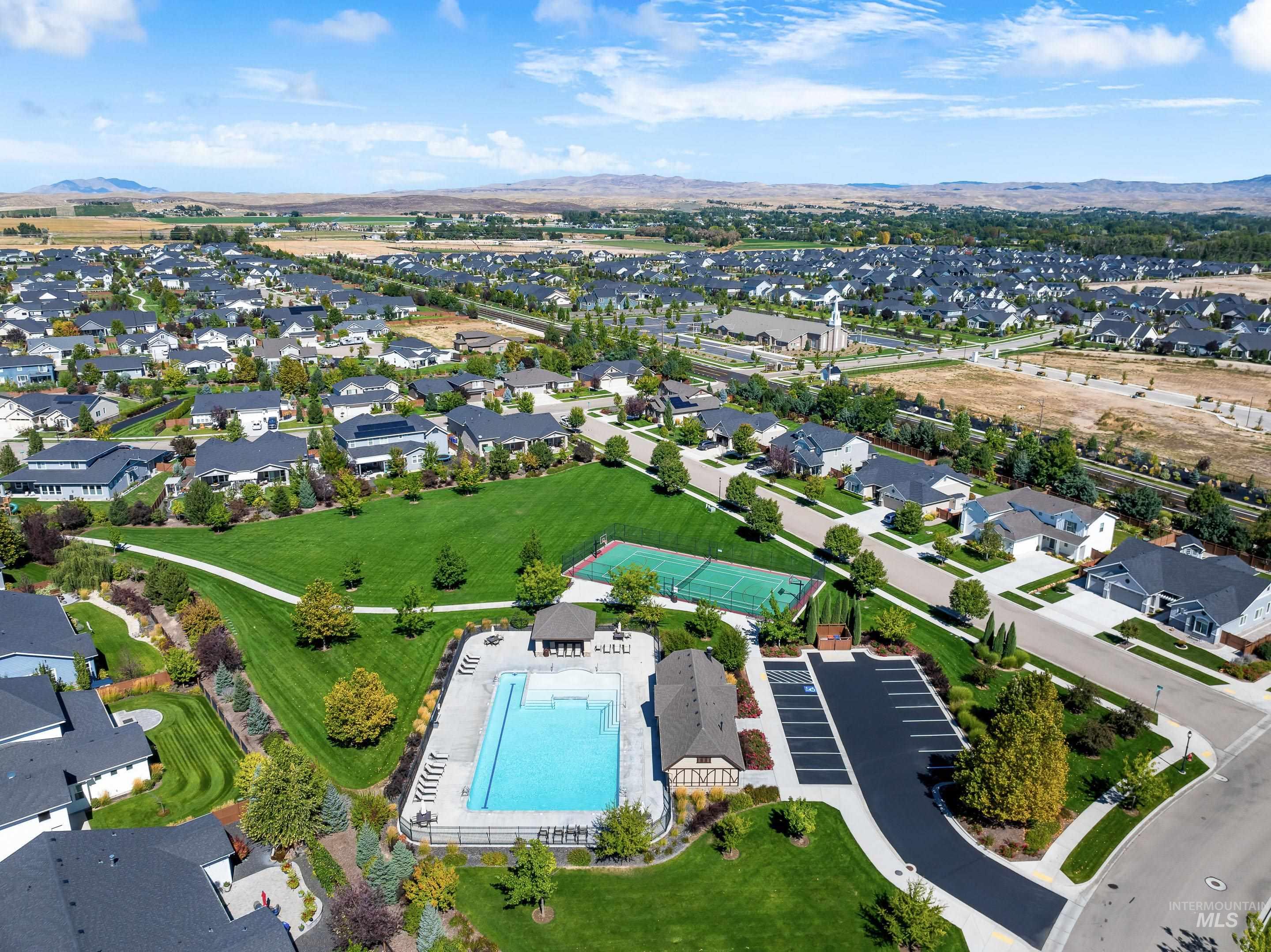 5737 W Donatella St, Eagle, Idaho 83616-7327, 4 Bedrooms, 3 Bathrooms, Residential For Sale, Price $775,000, 98975252