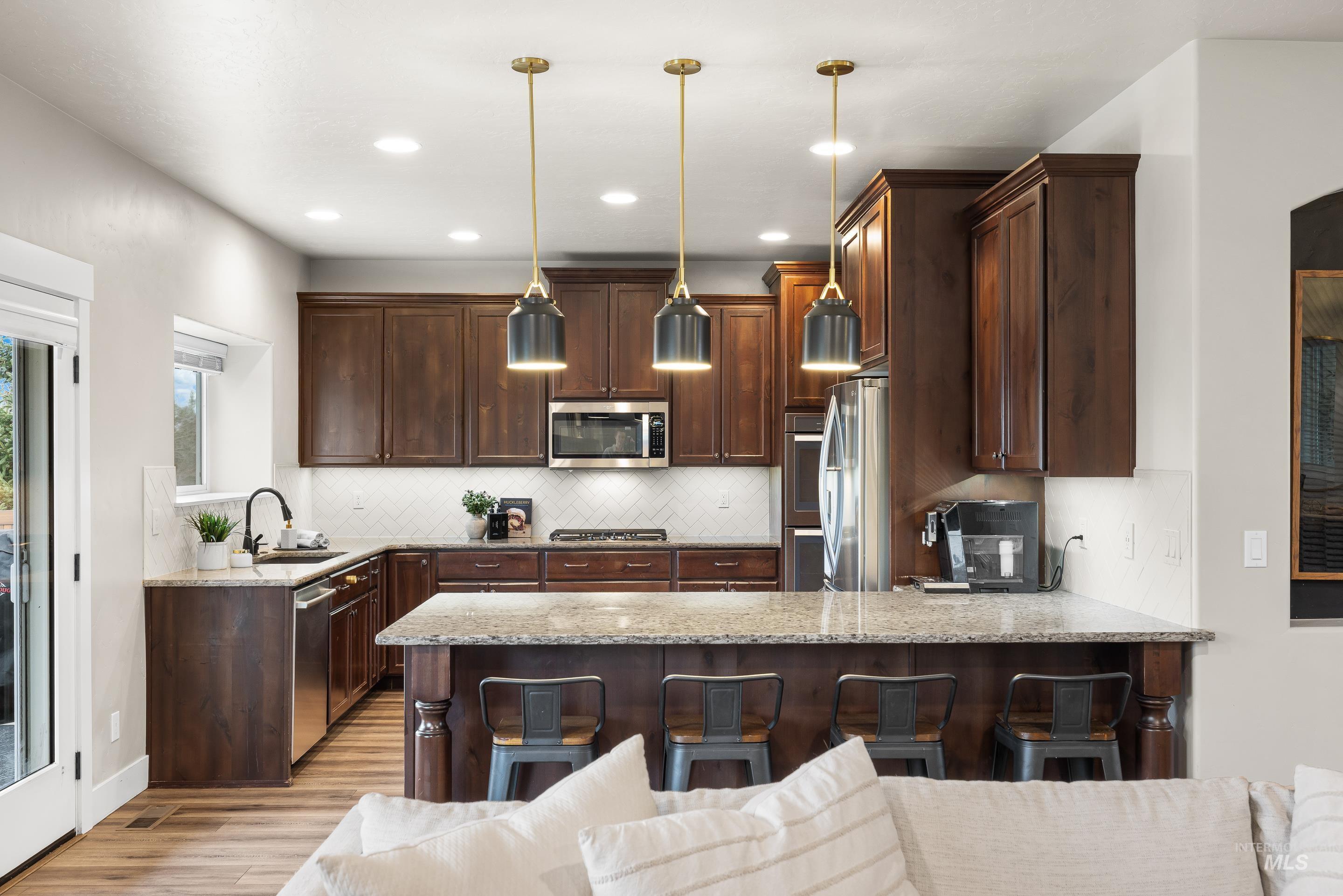 5737 W Donatella St, Eagle, Idaho 83616-7327, 4 Bedrooms, 3 Bathrooms, Residential For Sale, Price $775,000, 98975252