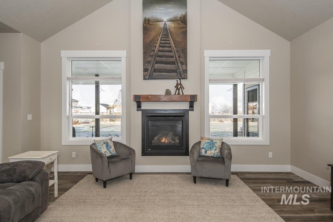 1251 Swan Falls Rd, Kuna, Idaho 83634, 3 Bedrooms, 3 Bathrooms, Residential For Sale, Price $1,090,000,MLS 98975254