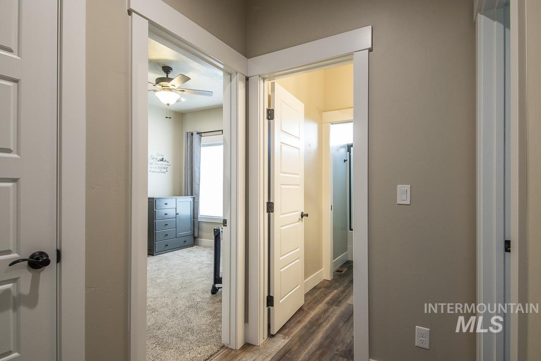 1251 Swan Falls Rd, Kuna, Idaho 83634, 3 Bedrooms, 3 Bathrooms, Residential For Sale, Price $1,090,000,MLS 98975254