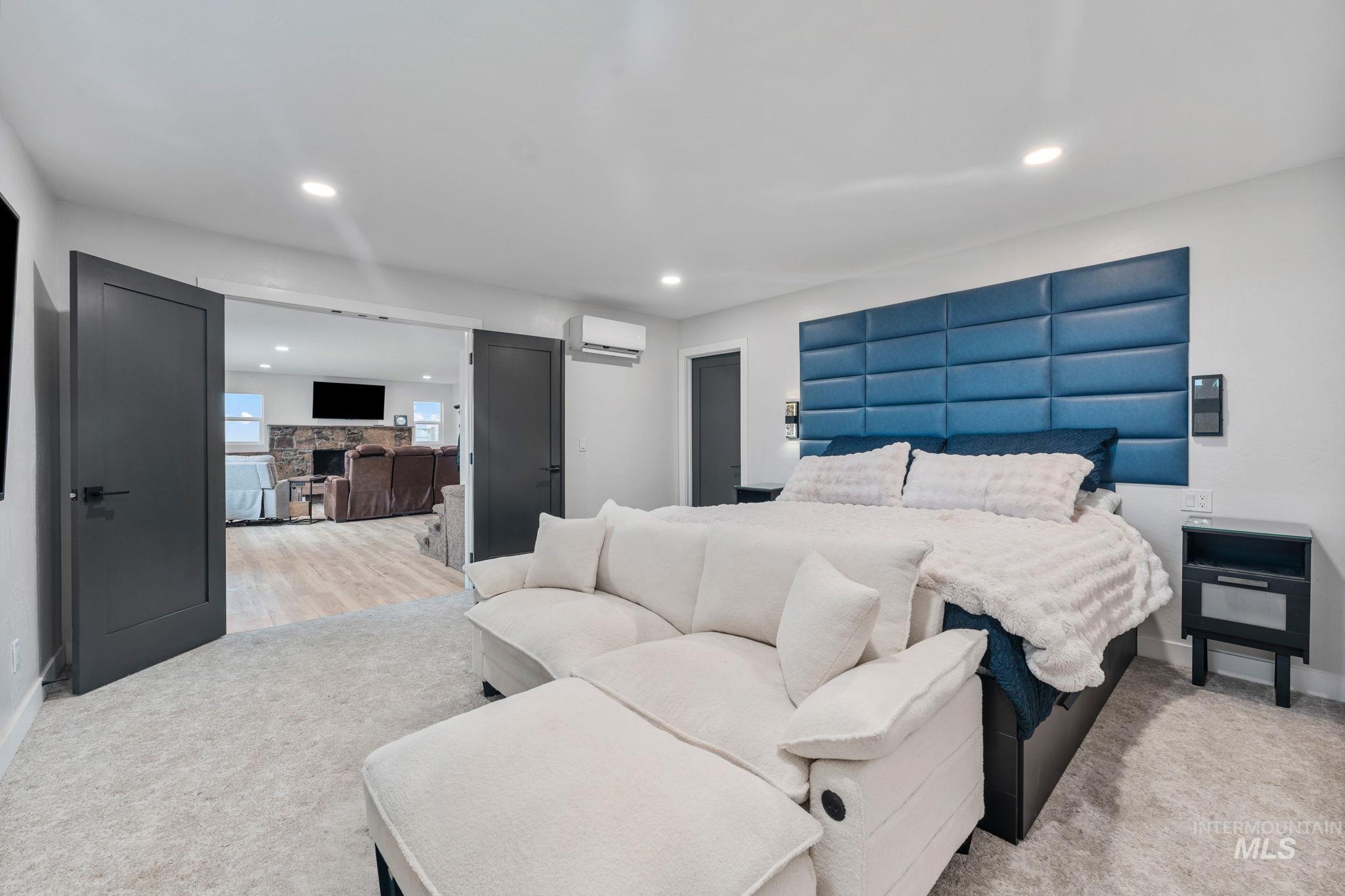 193 HWY 74, Twin Falls, Idaho 83301, 4 Bedrooms, 2 Bathrooms, Residential For Sale, Price $999,999,MLS 98975255