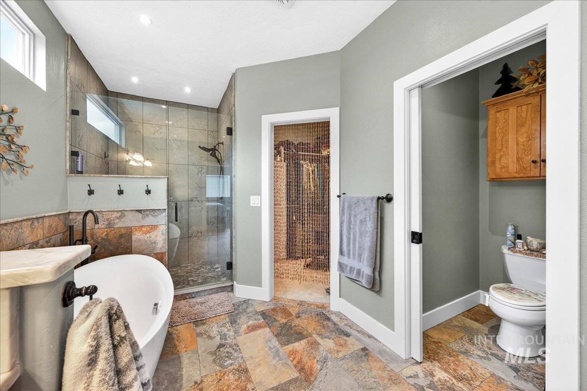 7901 S Chisum Way, Meridian, Idaho 83642, 3 Bedrooms, 2 Bathrooms, Residential For Sale, Price $825,000,MLS 98975257