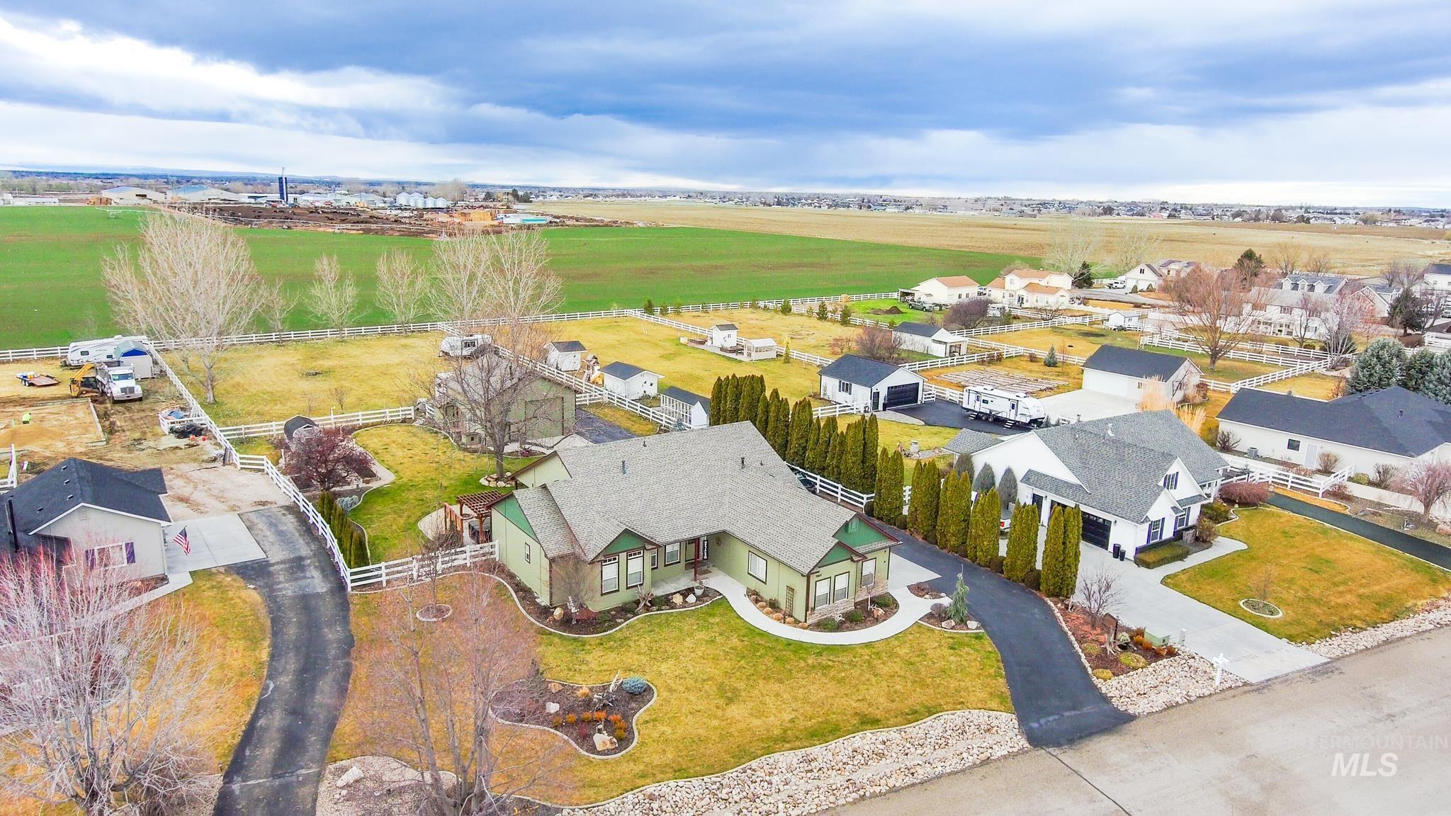 7901 S Chisum Way, Meridian, Idaho 83642, 3 Bedrooms, 2 Bathrooms, Residential For Sale, Price $825,000,MLS 98975257