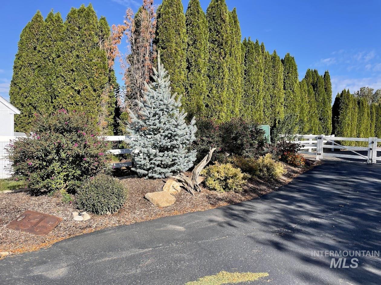 7901 S Chisum Way, Meridian, Idaho 83642, 3 Bedrooms, 2 Bathrooms, Residential For Sale, Price $825,000,MLS 98975257