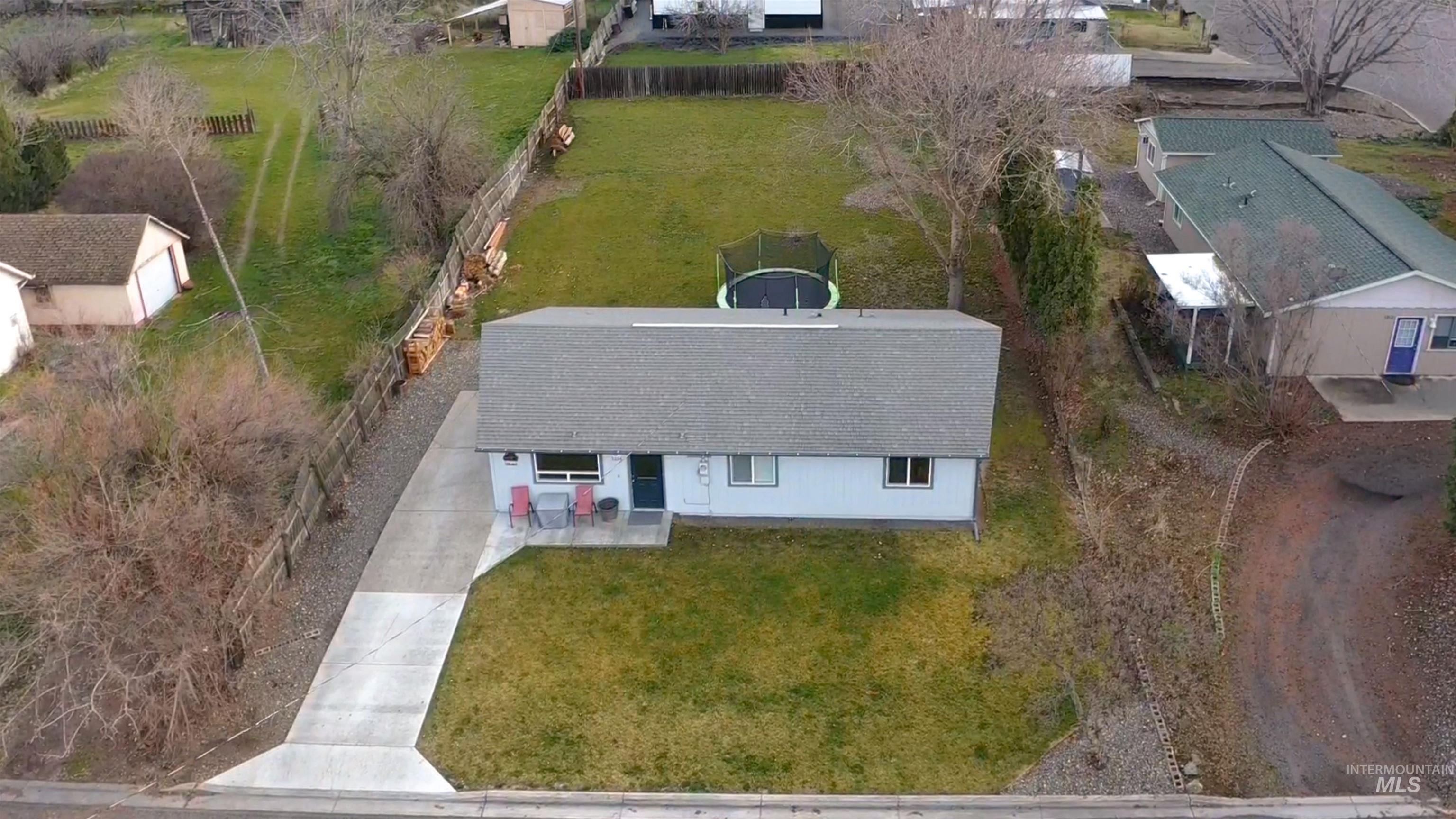 1214 3rd St, Asotin, Washington 99402, 3 Bedrooms, 1 Bathroom, Residential For Sale, Price $339,000,MLS 98975259