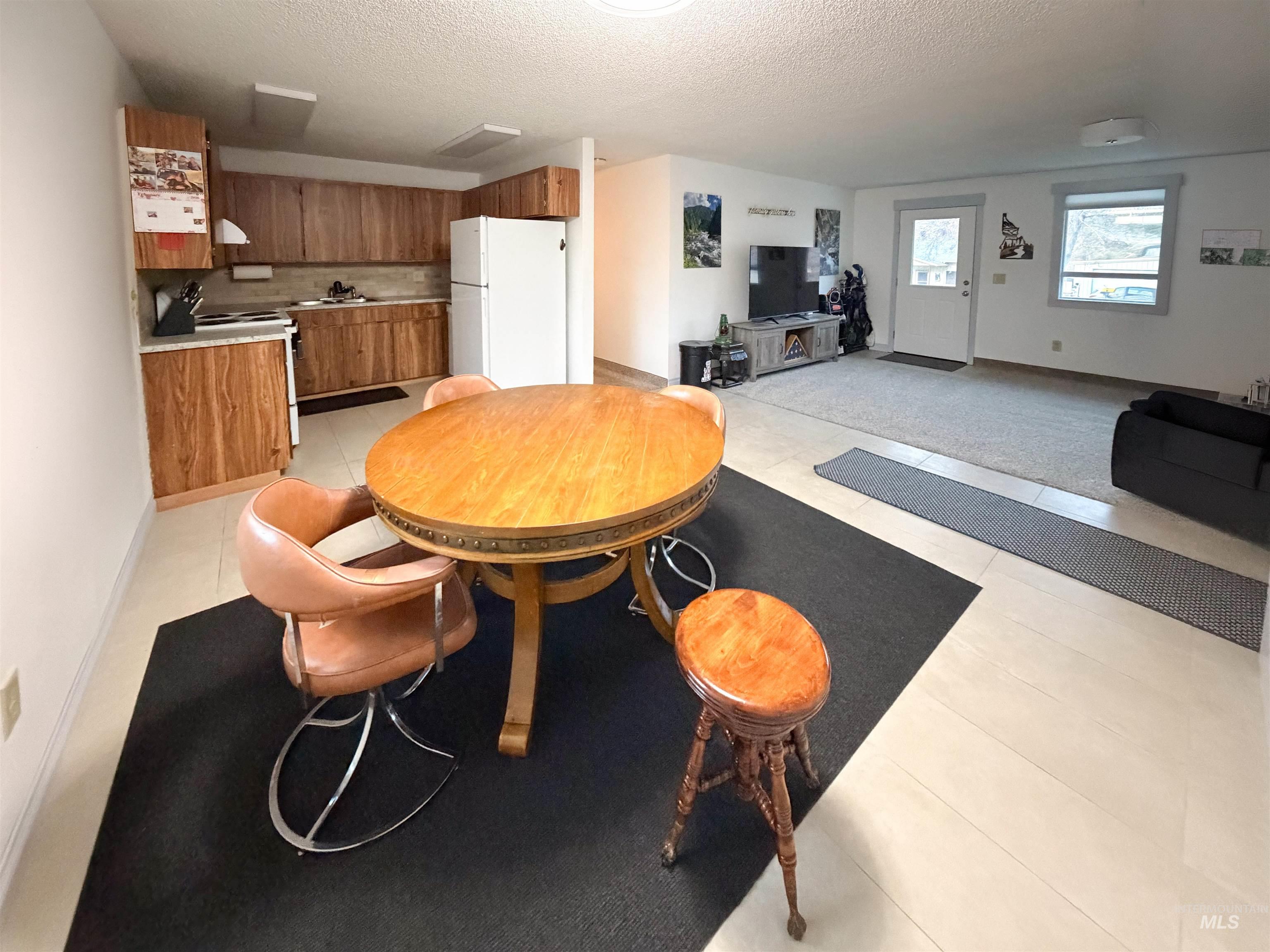 1214 3rd St, Asotin, Washington 99402, 3 Bedrooms, 1 Bathroom, Residential For Sale, Price $339,000,MLS 98975259