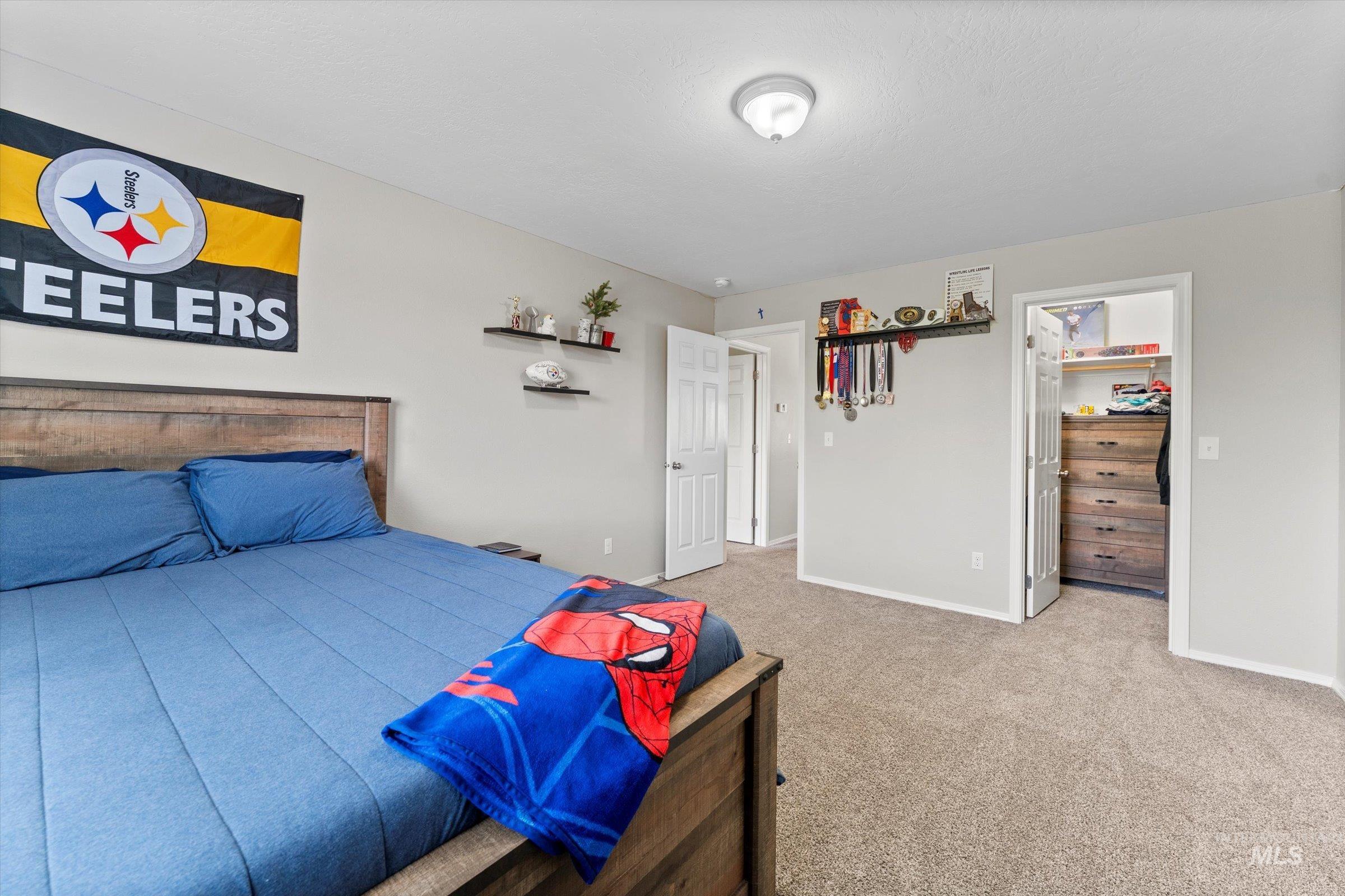 9290 S Cherry Apple, Kuna, Idaho 83634, 6 Bedrooms, 3.5 Bathrooms, Residential For Sale, Price $600,000,MLS 98975262