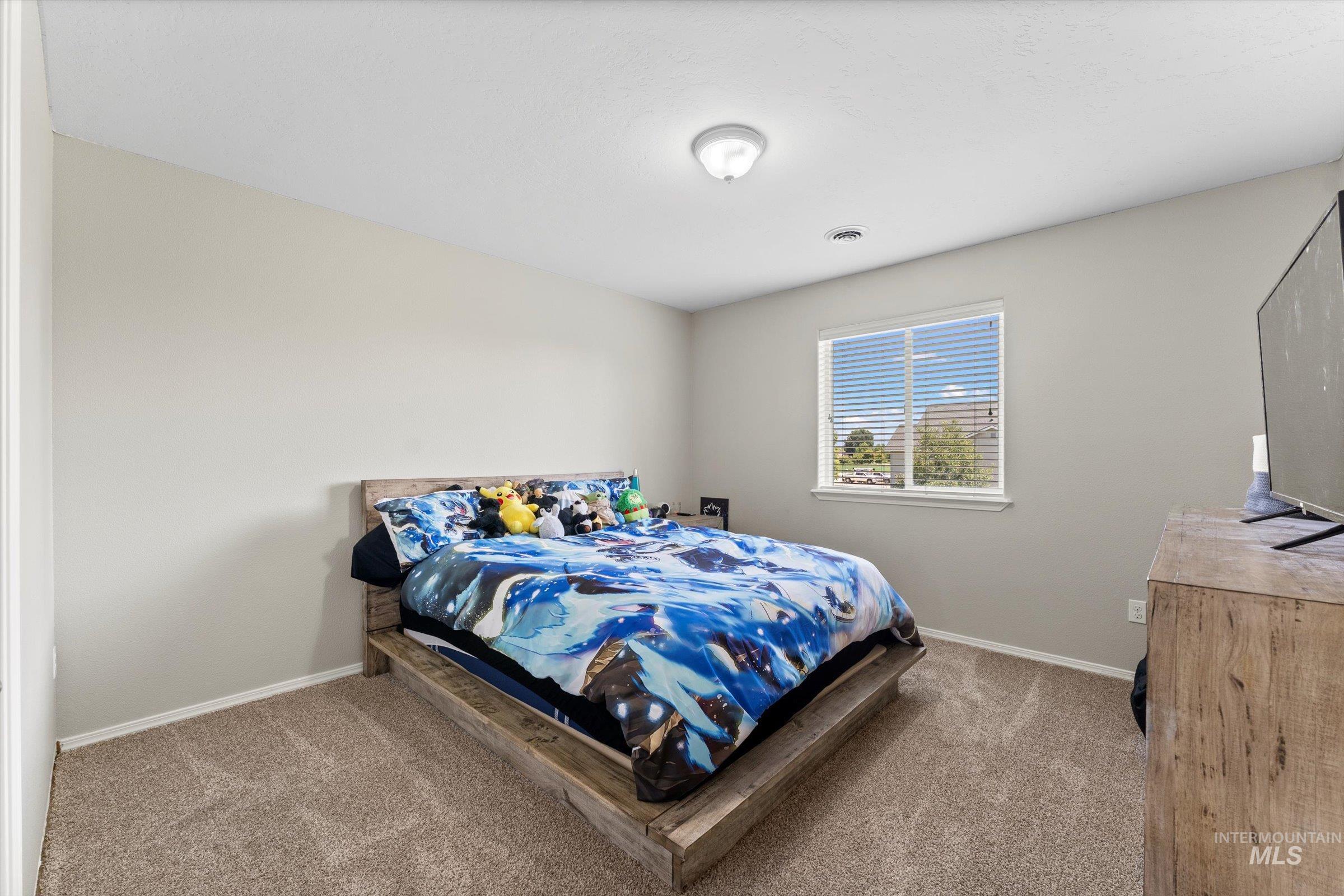 9290 S Cherry Apple, Kuna, Idaho 83634, 6 Bedrooms, 3.5 Bathrooms, Residential For Sale, Price $600,000,MLS 98975262