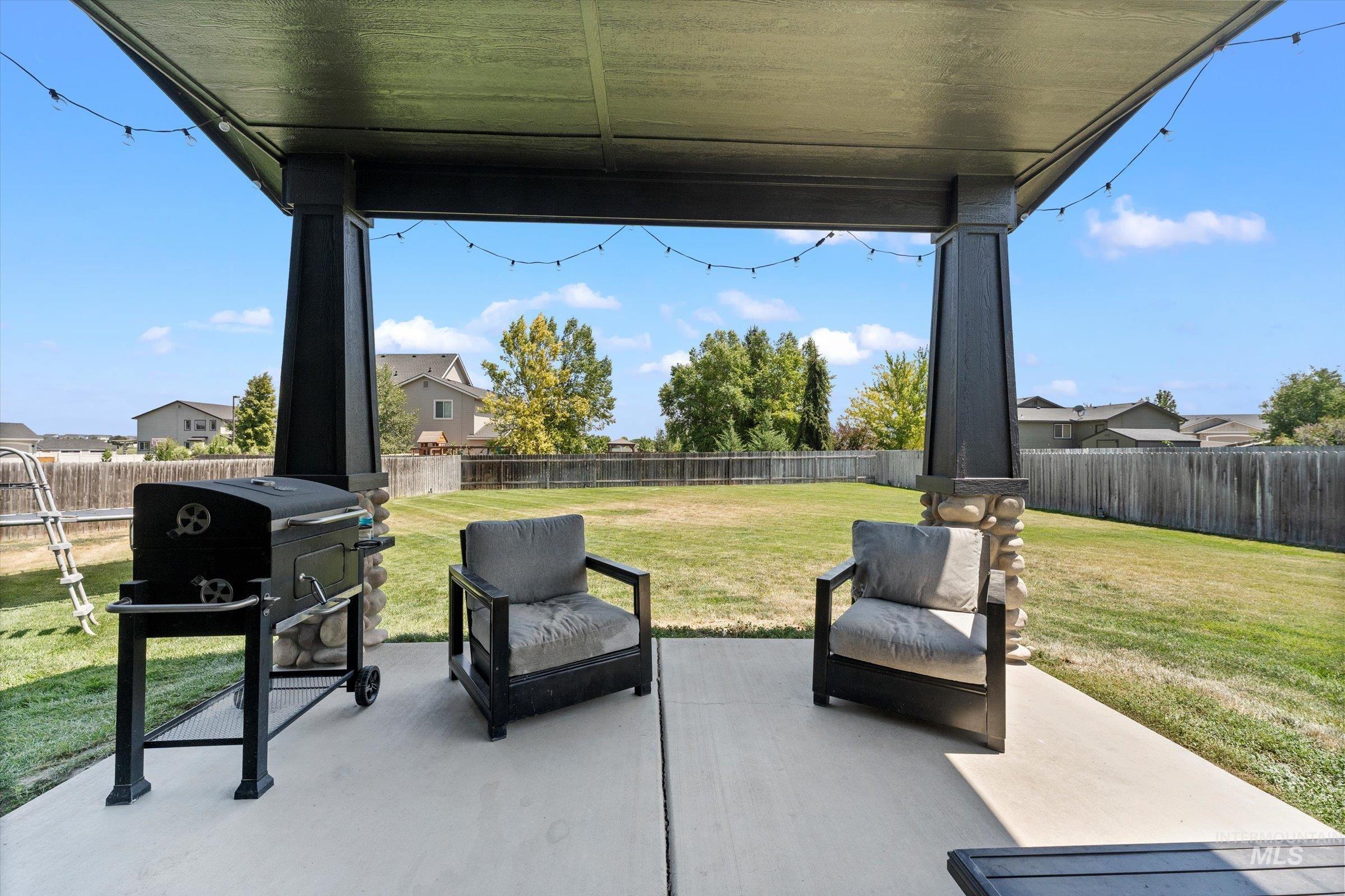 9290 S Cherry Apple, Kuna, Idaho 83634, 6 Bedrooms, 3.5 Bathrooms, Residential For Sale, Price $600,000,MLS 98975262