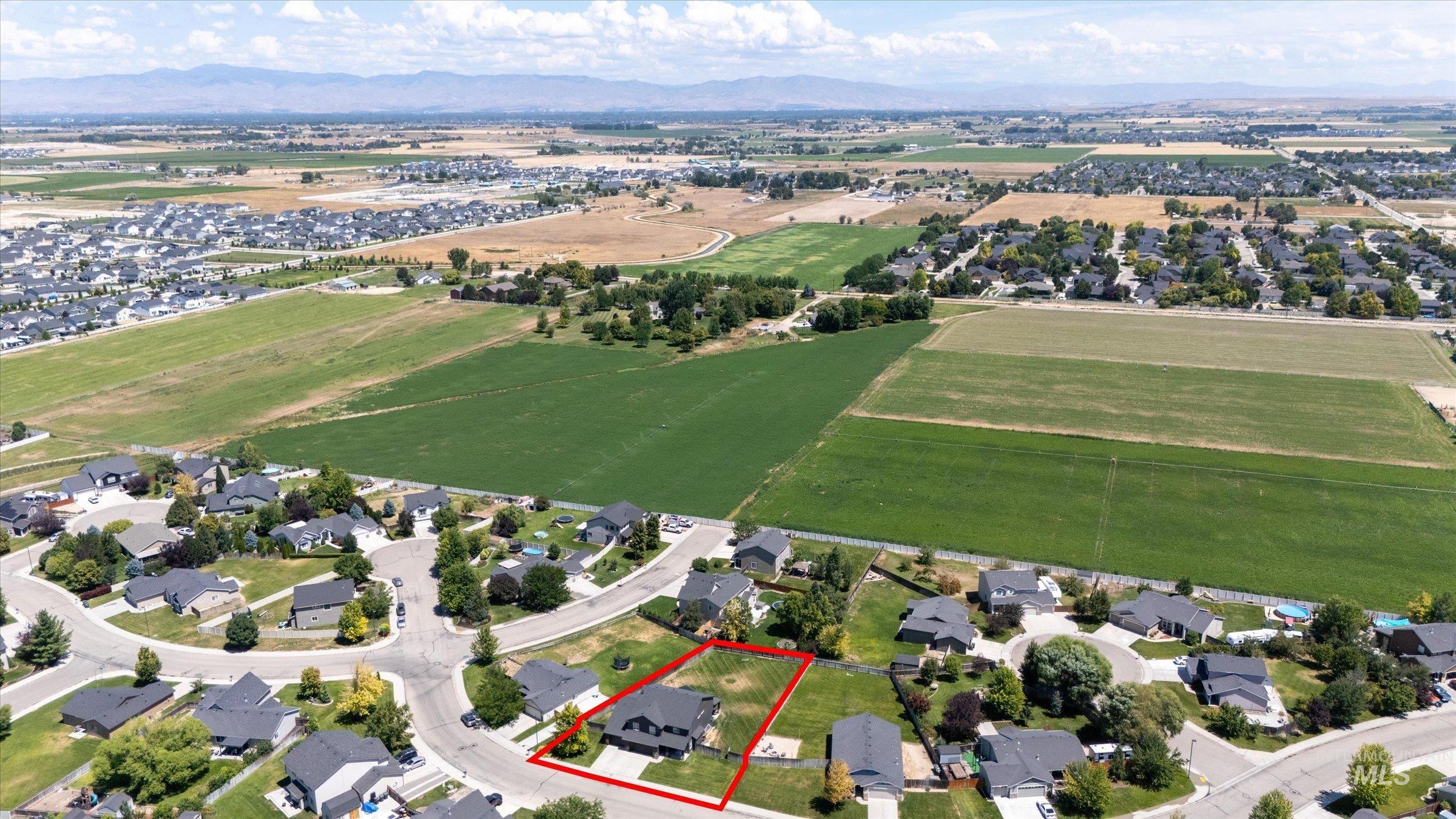 9290 S Cherry Apple, Kuna, Idaho 83634, 6 Bedrooms, 3.5 Bathrooms, Residential For Sale, Price $600,000,MLS 98975262