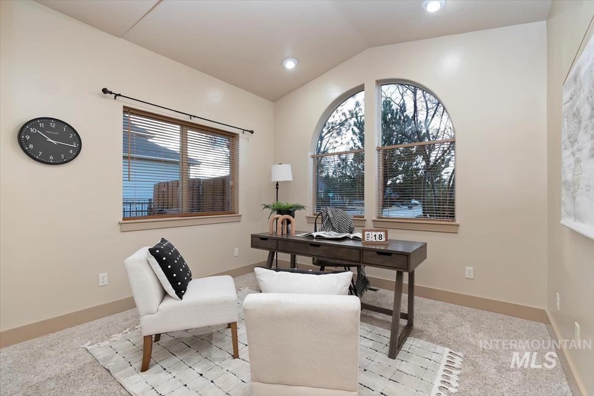 898 E Segundo, Meridian, Idaho 83646, 4 Bedrooms, 2 Bathrooms, Residential For Sale, Price $599,900,MLS 98975263