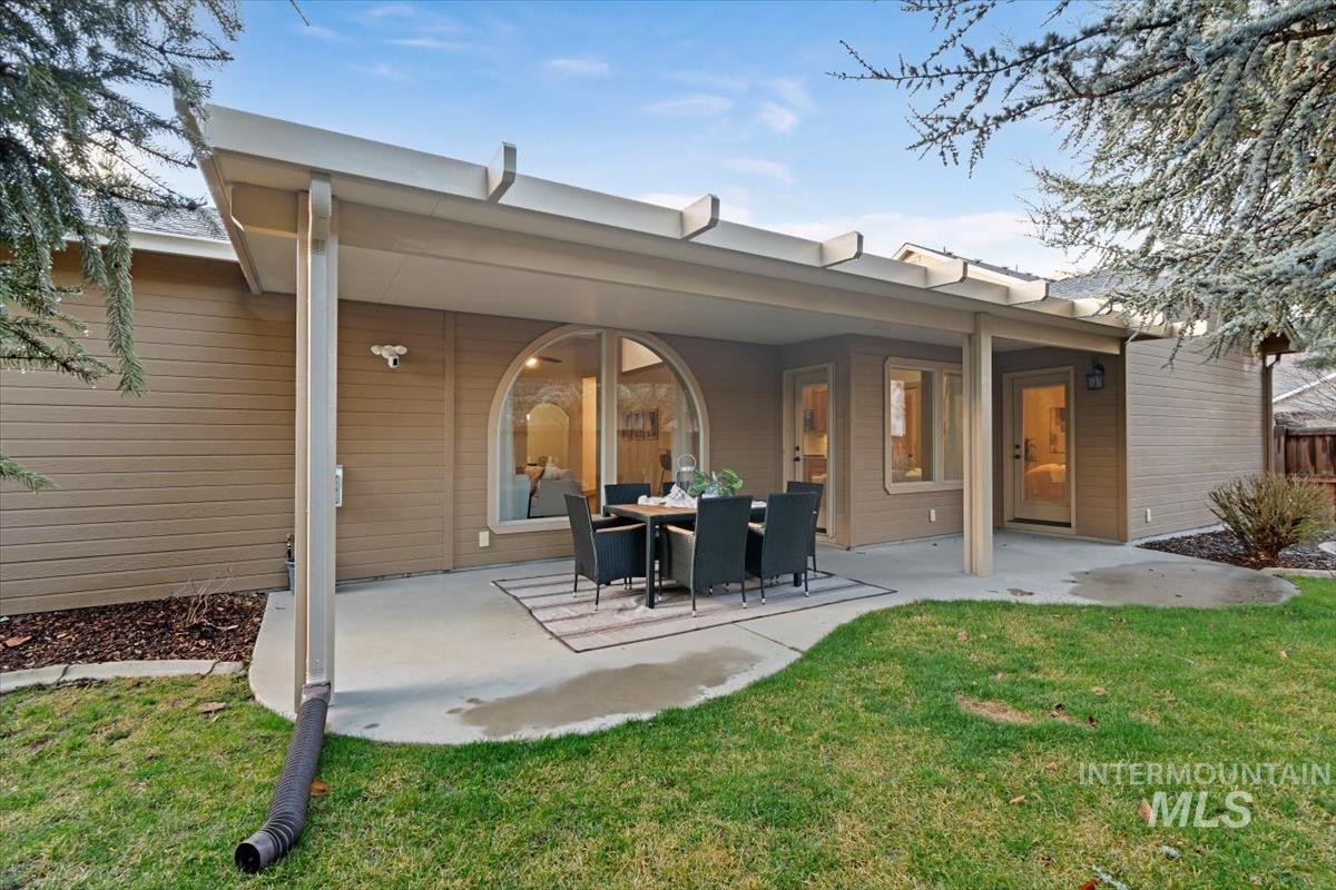 898 E Segundo, Meridian, Idaho 83646, 4 Bedrooms, 2 Bathrooms, Residential For Sale, Price $599,900,MLS 98975263