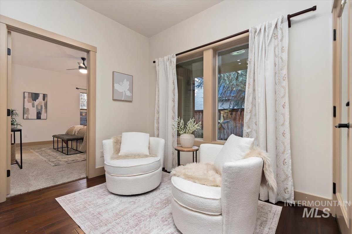 898 E Segundo, Meridian, Idaho 83646, 4 Bedrooms, 2 Bathrooms, Residential For Sale, Price $599,900,MLS 98975263