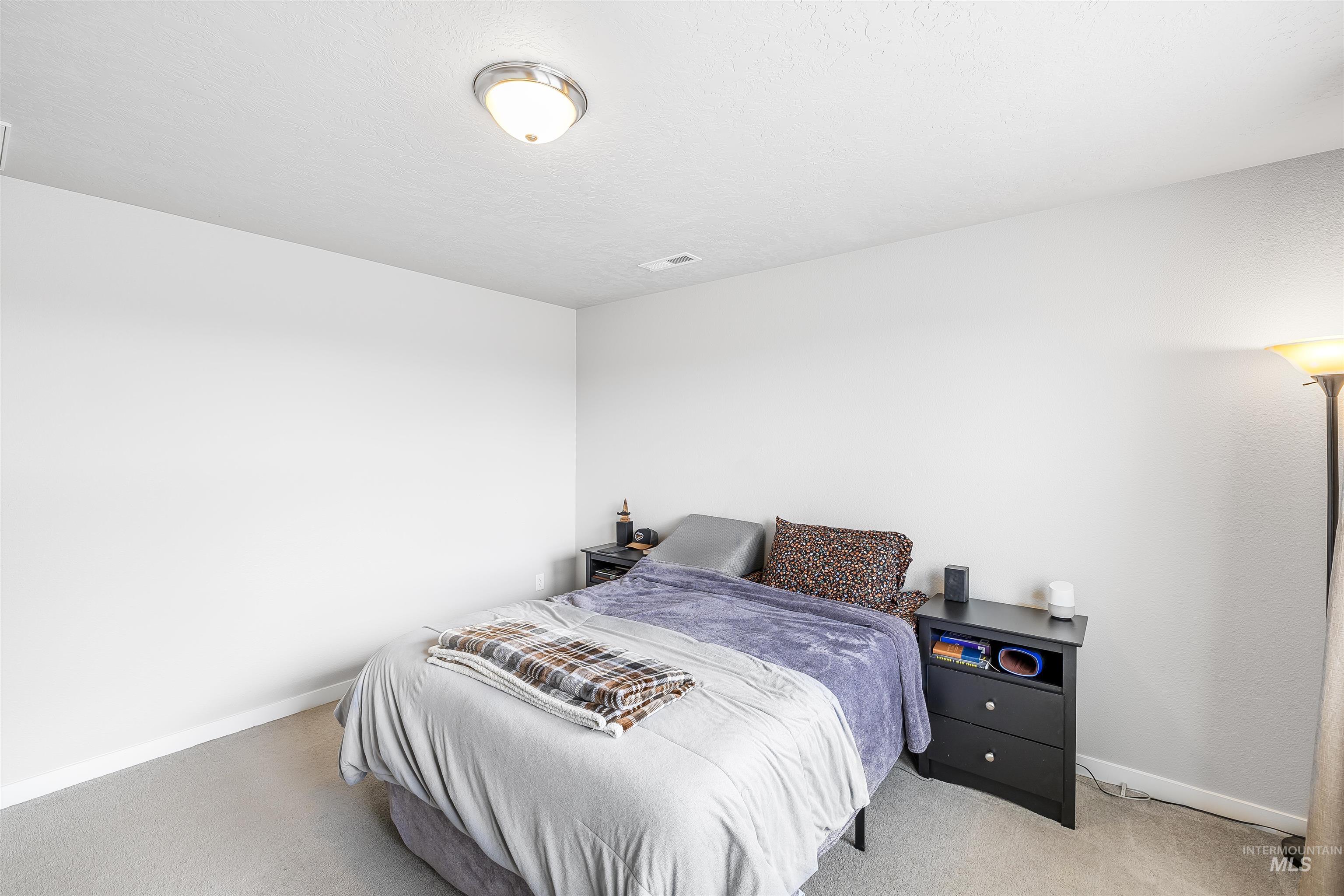 15205 N Renae Way, Nampa, Idaho 83651, 3 Bedrooms, 2.5 Bathrooms, Residential For Sale, Price $385,000, 98975264