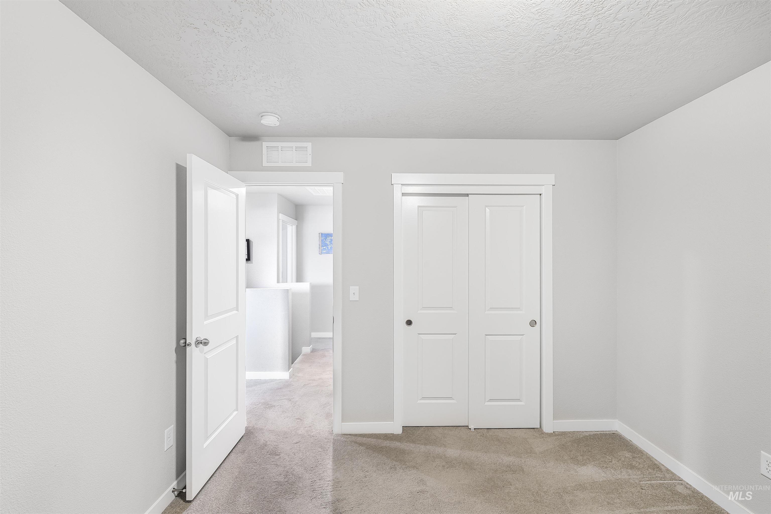 15205 N Renae Way, Nampa, Idaho 83651, 3 Bedrooms, 2.5 Bathrooms, Residential For Sale, Price $385,000, 98975264