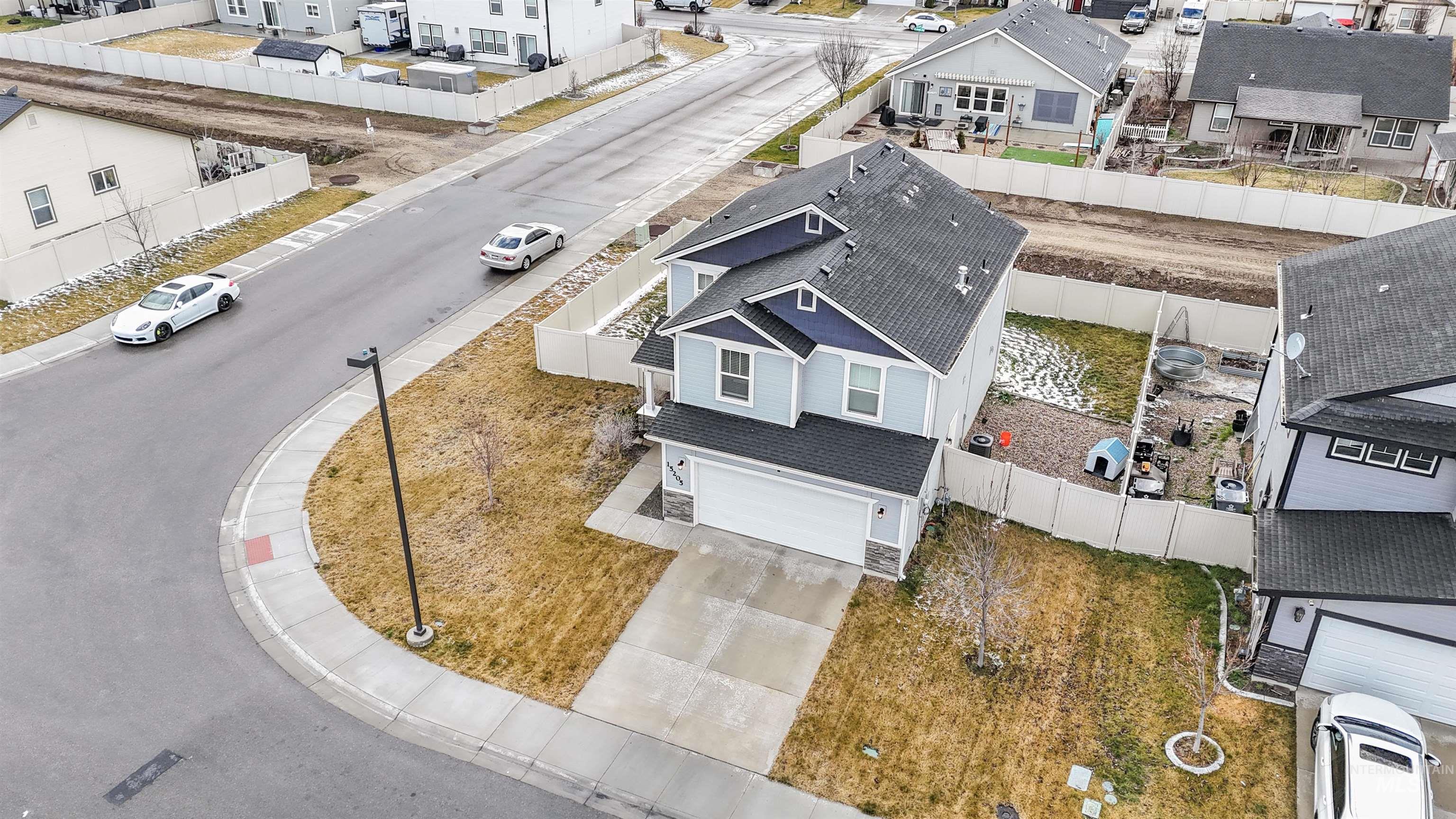 15205 N Renae Way, Nampa, Idaho 83651, 3 Bedrooms, 2.5 Bathrooms, Residential For Sale, Price $385,000, 98975264