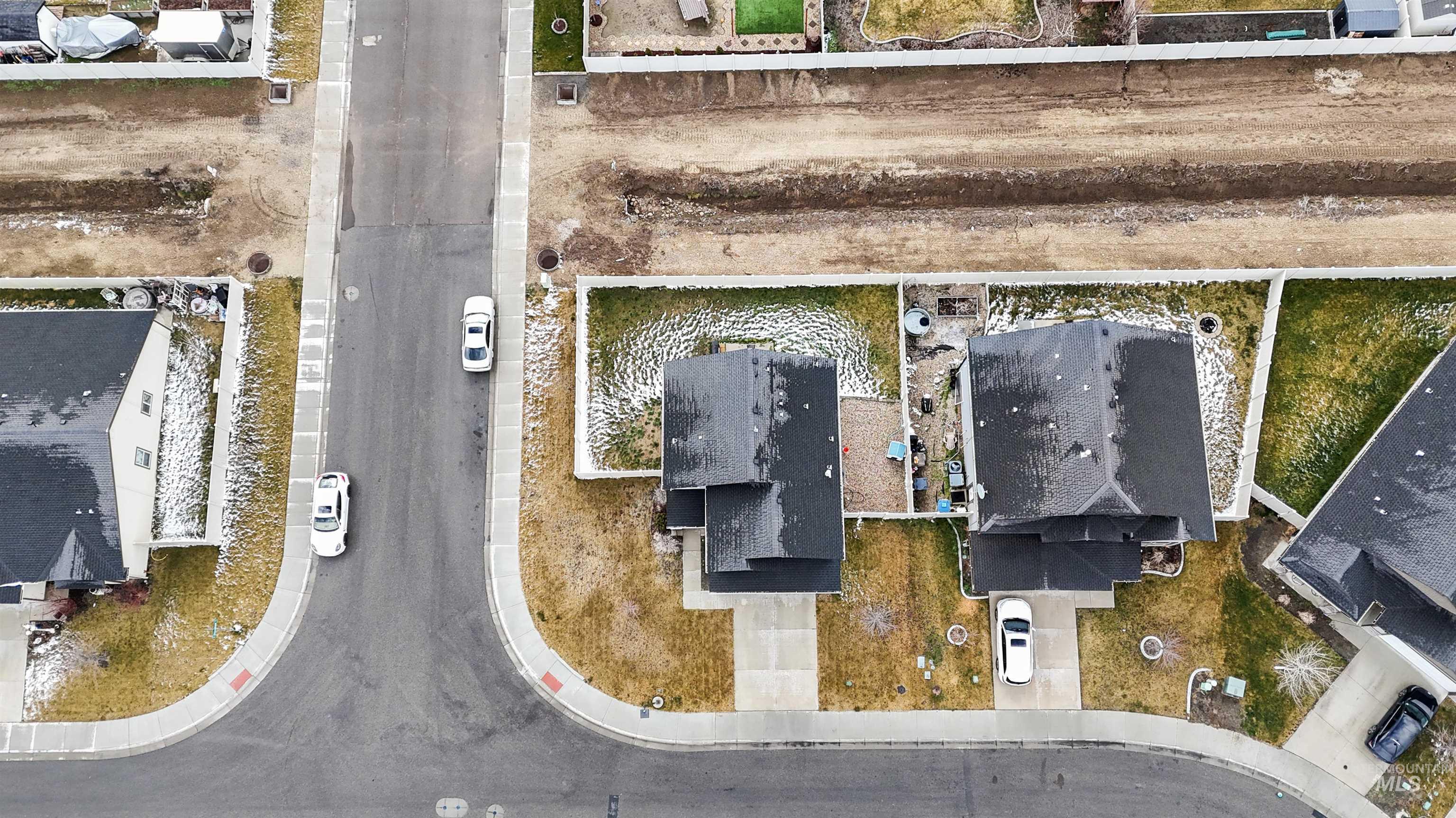 15205 N Renae Way, Nampa, Idaho 83651, 3 Bedrooms, 2.5 Bathrooms, Residential For Sale, Price $385,000, 98975264