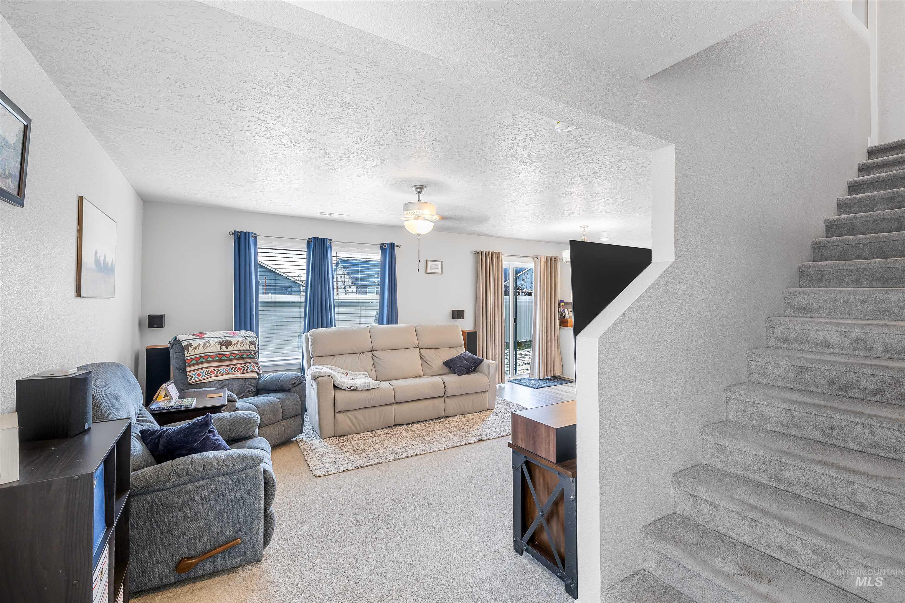 15205 N Renae Way, Nampa, Idaho 83651, 3 Bedrooms, 2.5 Bathrooms, Residential For Sale, Price $385,000, 98975264