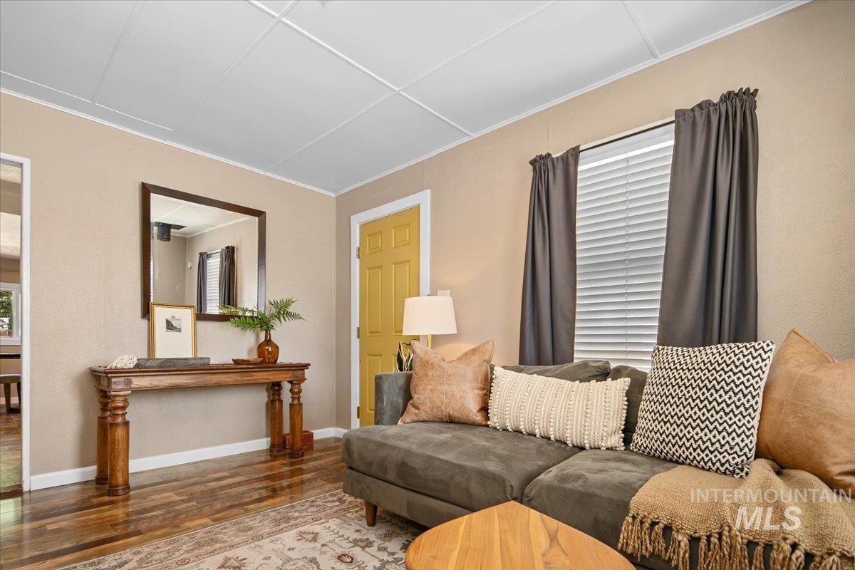 2416 W Ona St, Boise, Idaho 83705, 2 Bedrooms, 1 Bathroom, Residential For Sale, Price $365,000,MLS 98975265