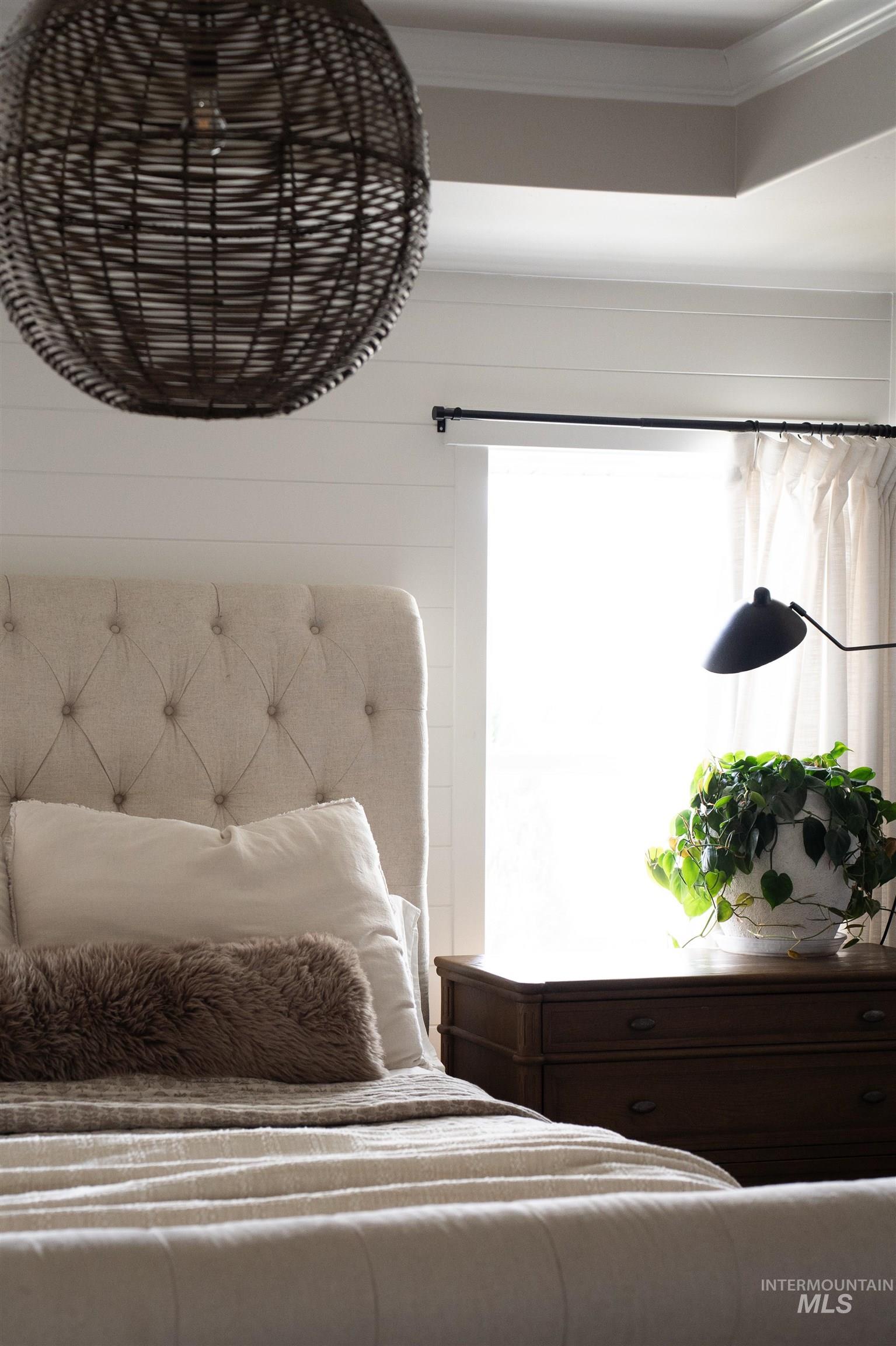 764 Midnight Sun Loop, Twin Falls, Idaho 83301, 6 Bedrooms, 3 Bathrooms, Residential For Sale, Price $760,000,MLS 98975266