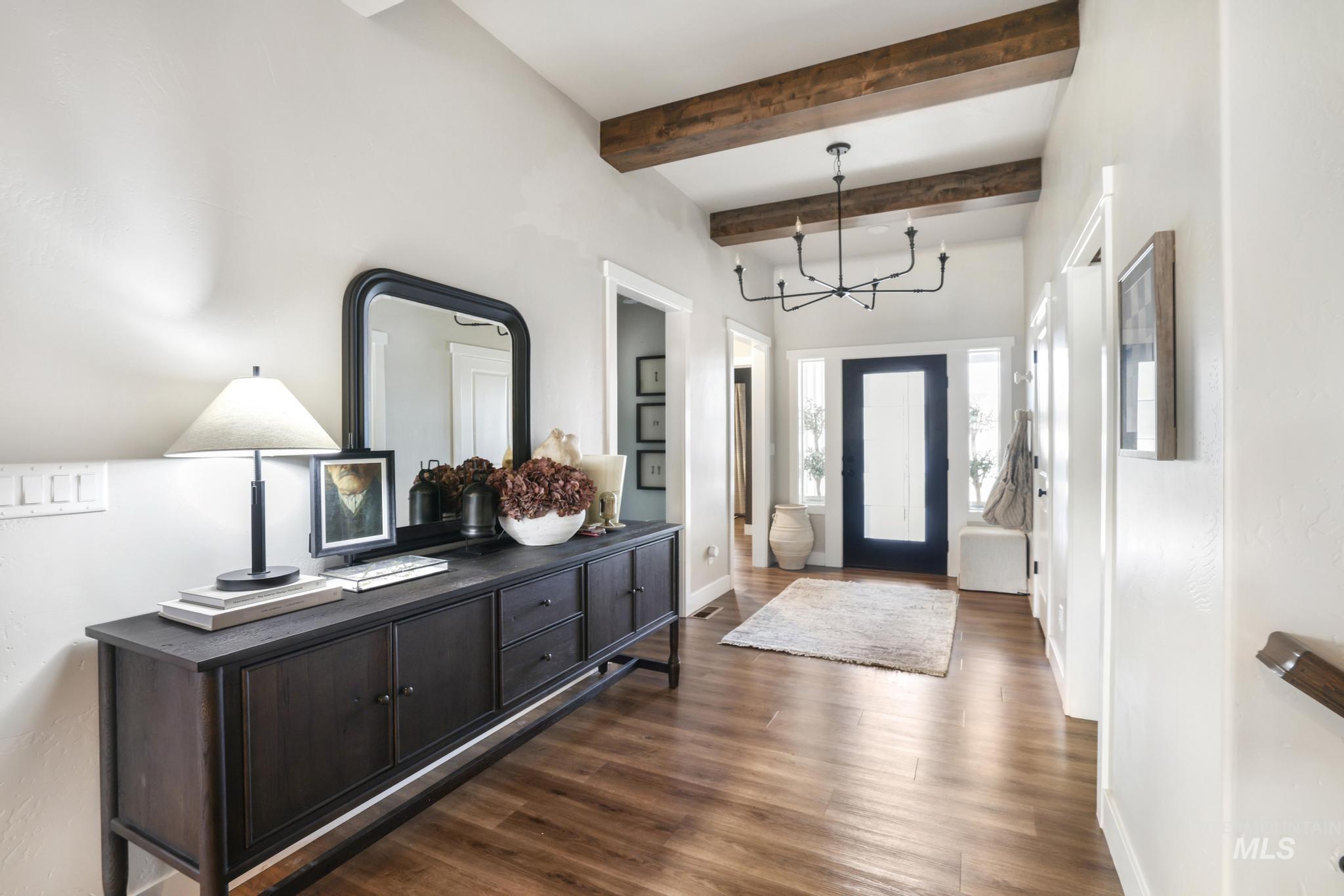 764 Midnight Sun Loop, Twin Falls, Idaho 83301, 6 Bedrooms, 3 Bathrooms, Residential For Sale, Price $760,000,MLS 98975266