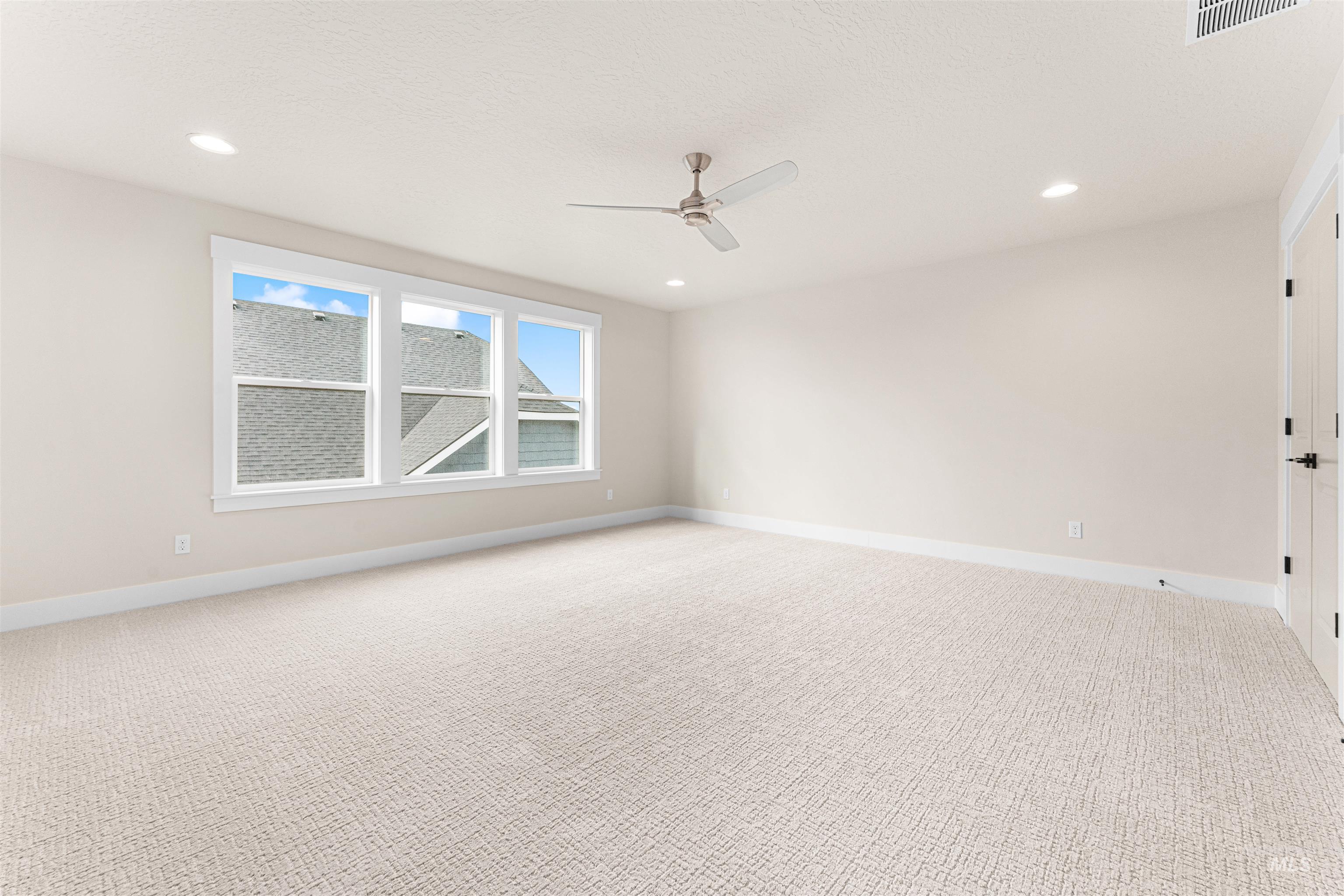 8082 Tandy Cove St, Middleton, Idaho 83644, 3 Bedrooms, 3 Bathrooms, Residential For Sale, Price $649,900, 98975267