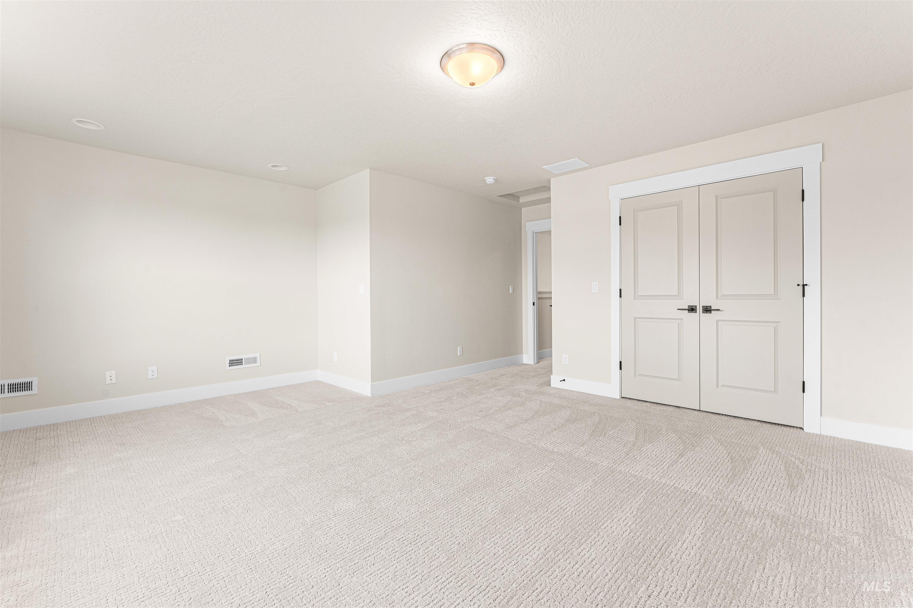 8082 Tandy Cove St, Middleton, Idaho 83644, 3 Bedrooms, 3 Bathrooms, Residential For Sale, Price $649,900, 98975267