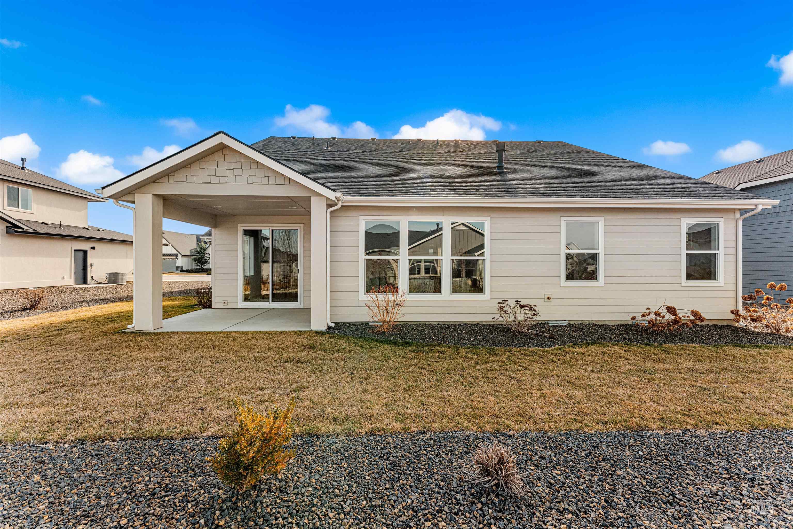 8082 Tandy Cove St, Middleton, Idaho 83644, 3 Bedrooms, 3 Bathrooms, Residential For Sale, Price $649,900, 98975267
