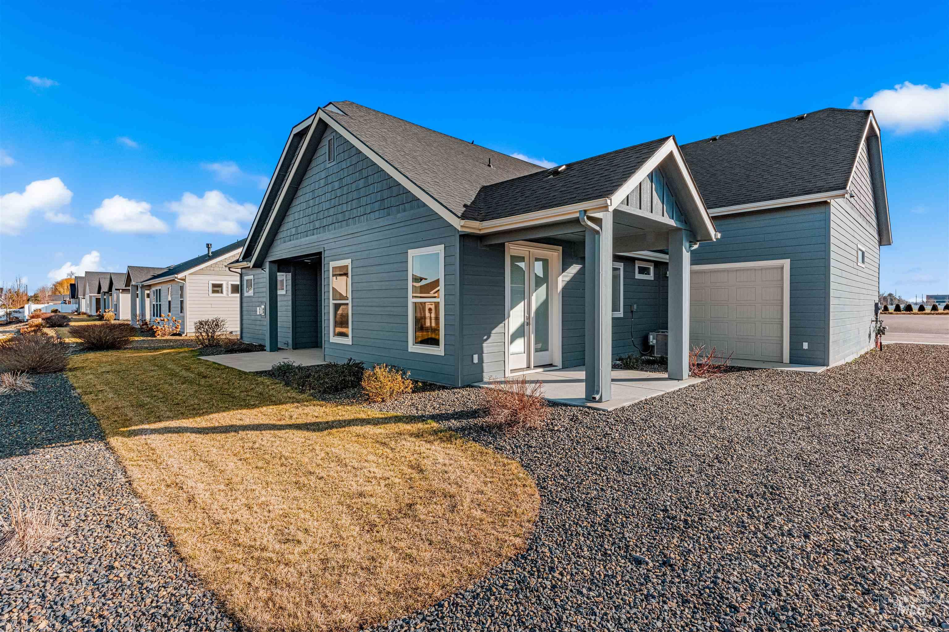 8080 Tandy Cove St, Middleton, Idaho 83644, 3 Bedrooms, 2 Bathrooms, Residential For Sale, Price $629,900,MLS 98975268