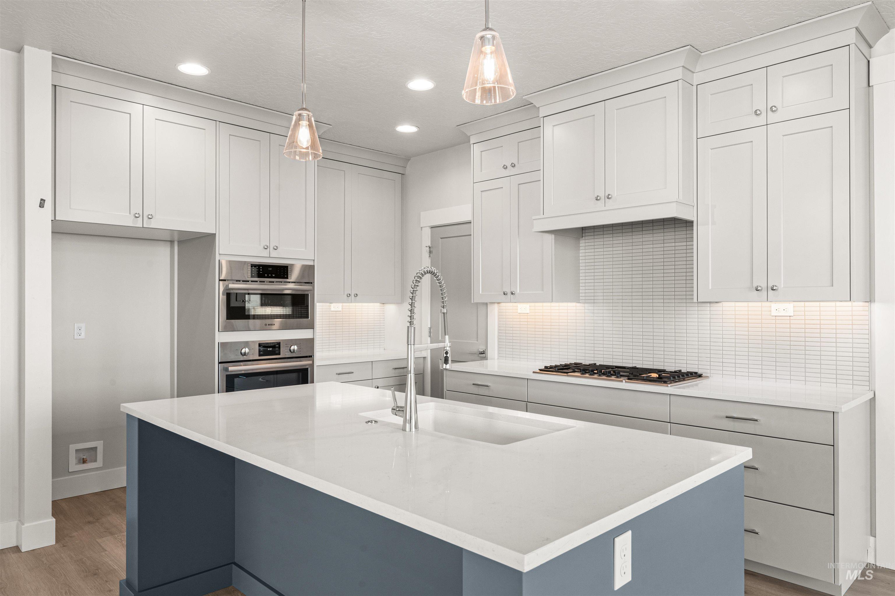 8080 Tandy Cove St, Middleton, Idaho 83644, 3 Bedrooms, 2 Bathrooms, Residential For Sale, Price $629,900,MLS 98975268